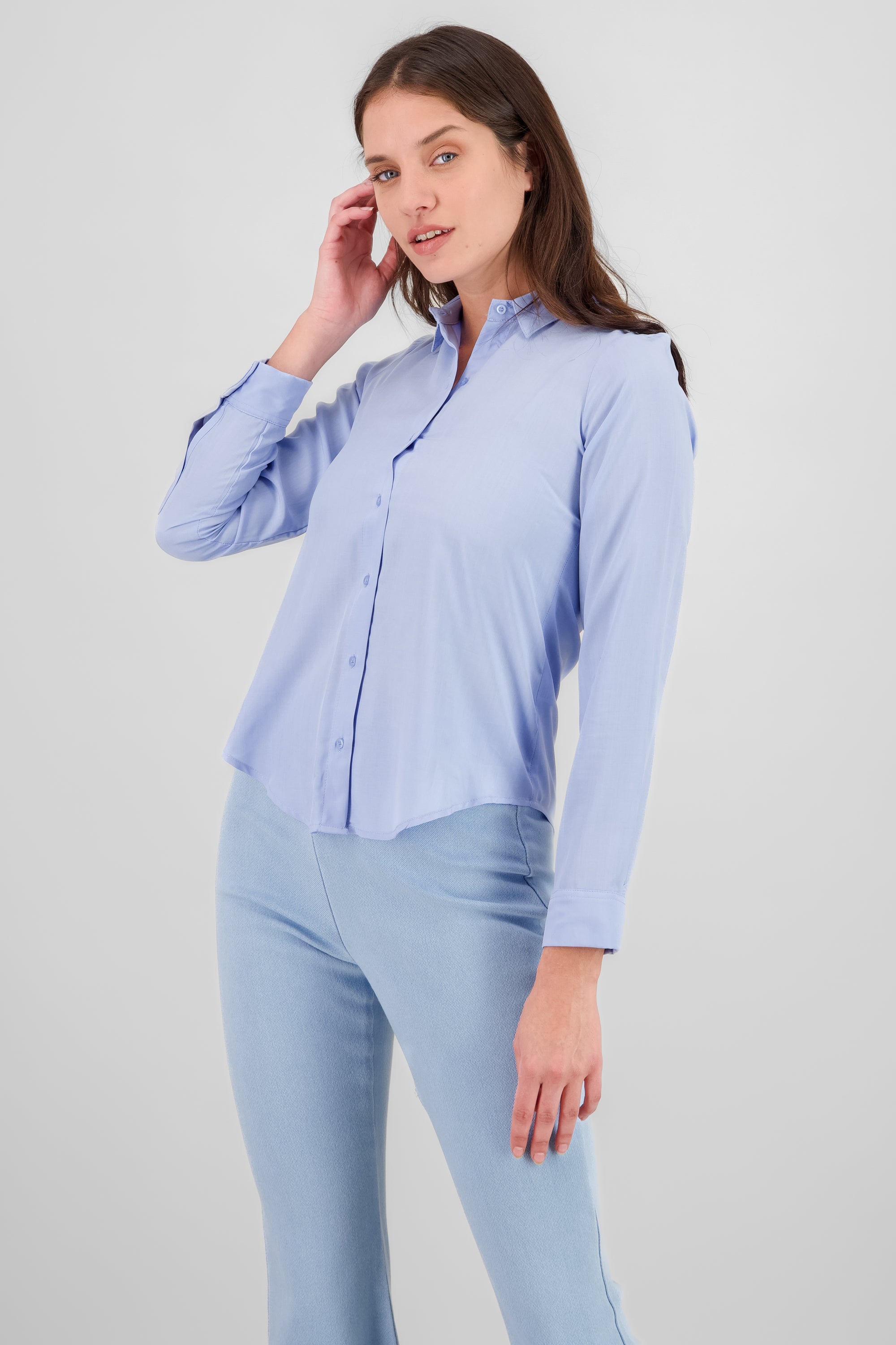 Camisa Manga Larga Lisa AZUL PASTEL