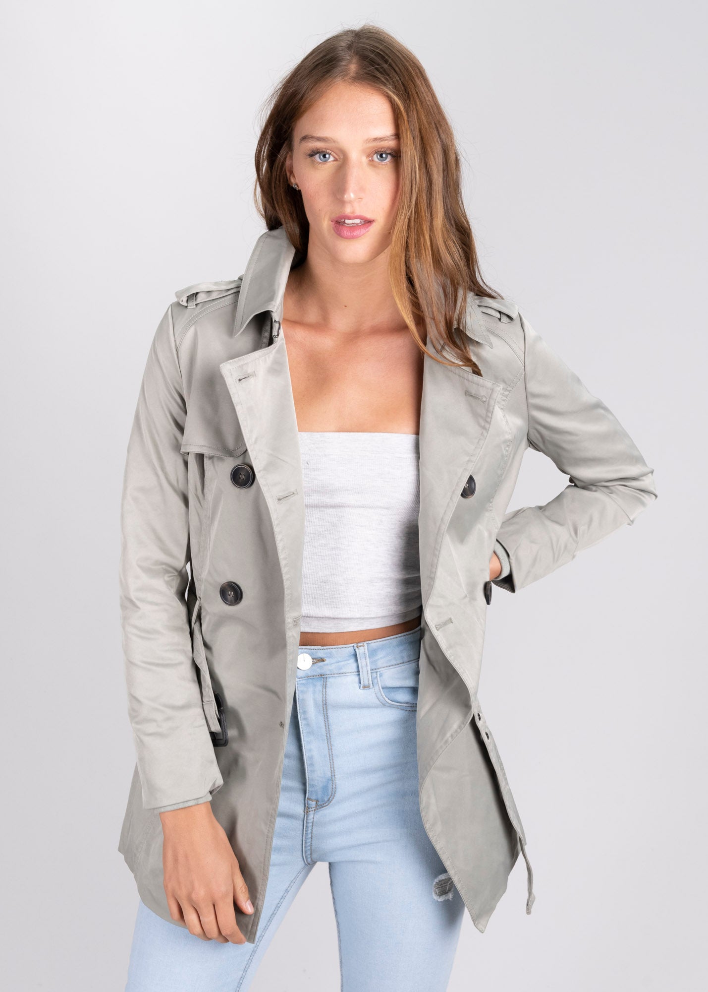 Gabardina corta cinturón botones VERDE CLARO