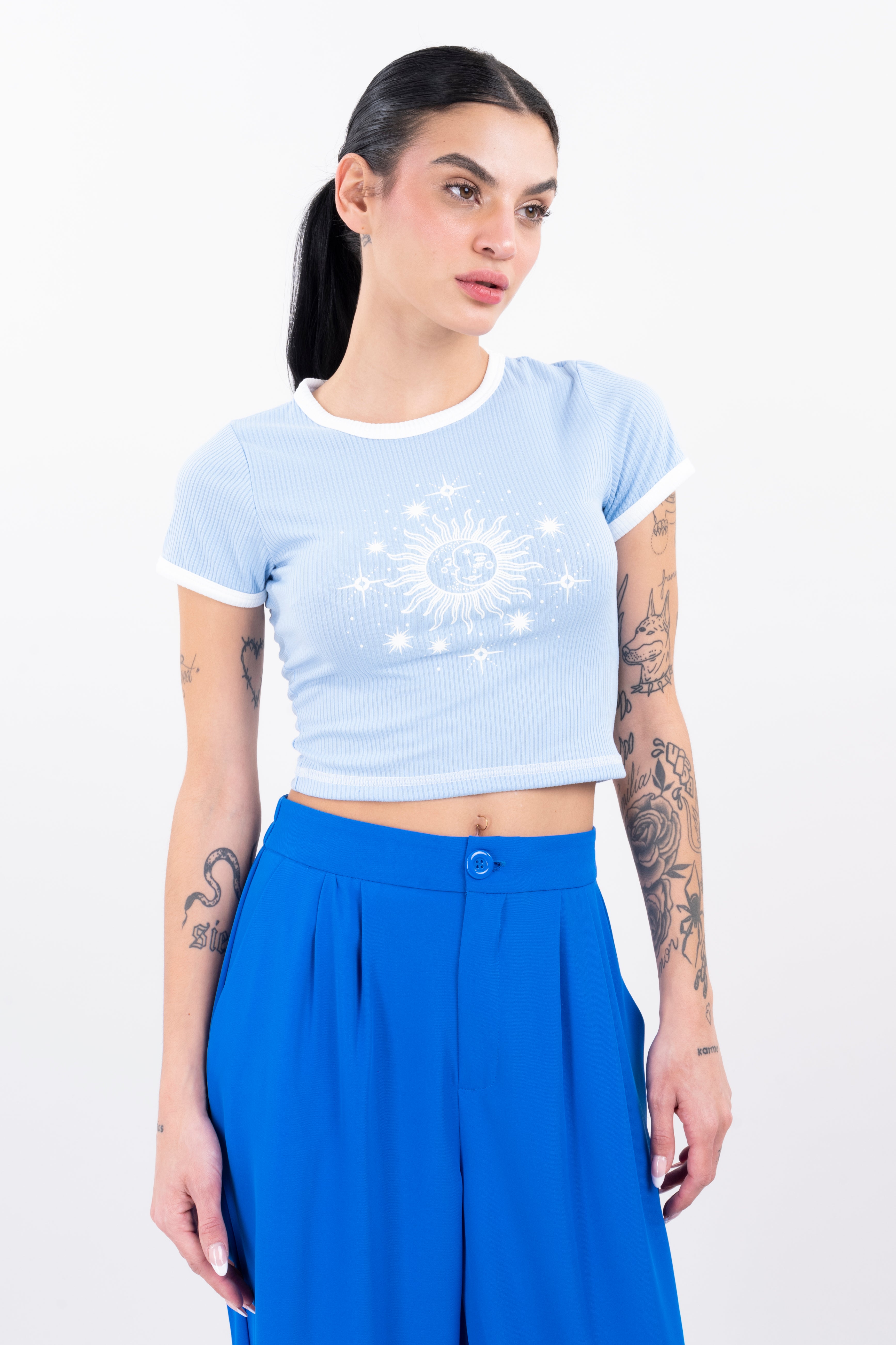 Top Manga Corta Estampado Sol AZUL CIELO
