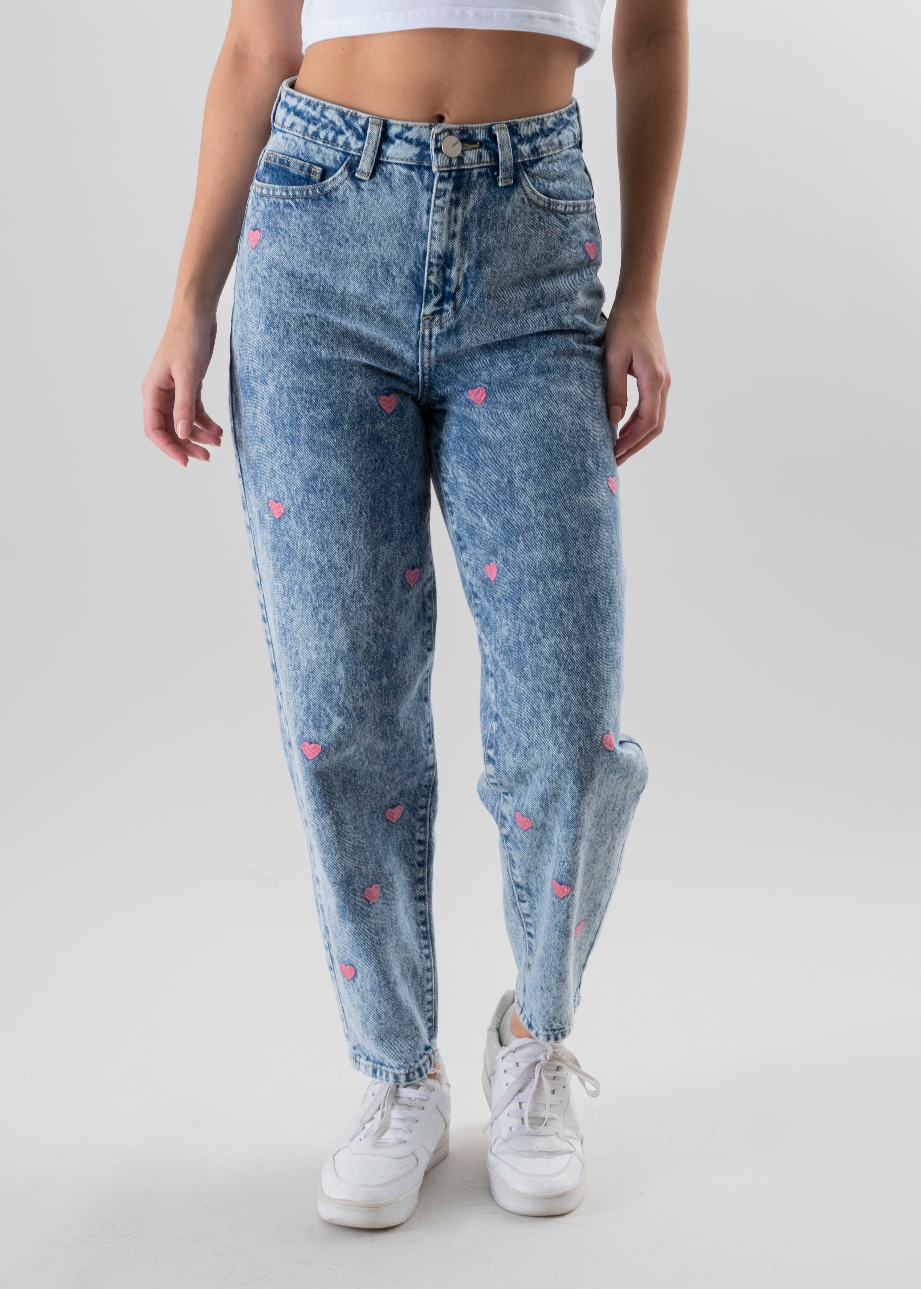 Jeans mom corazones ACID WASH