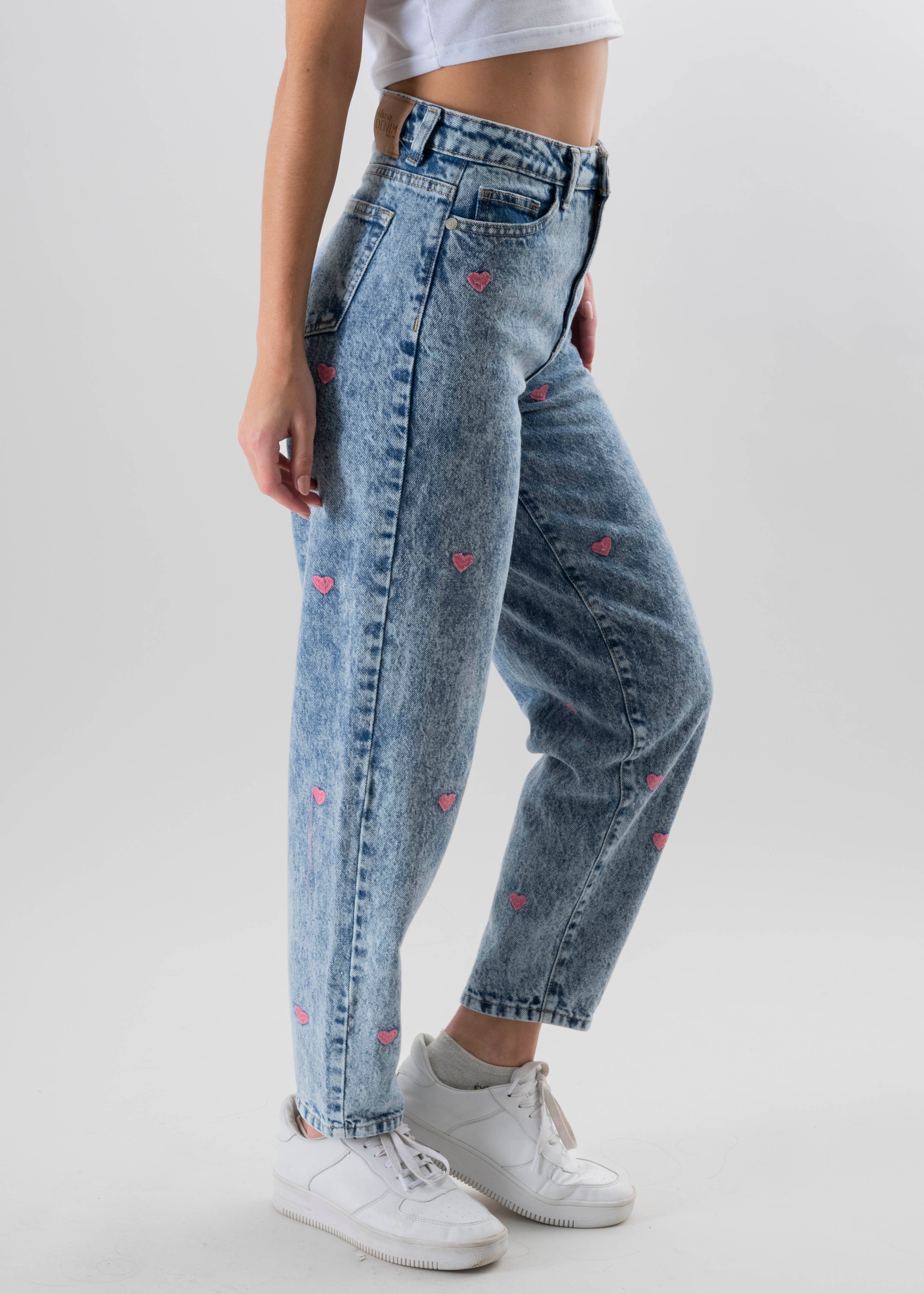 Jeans mom corazones ACID WASH