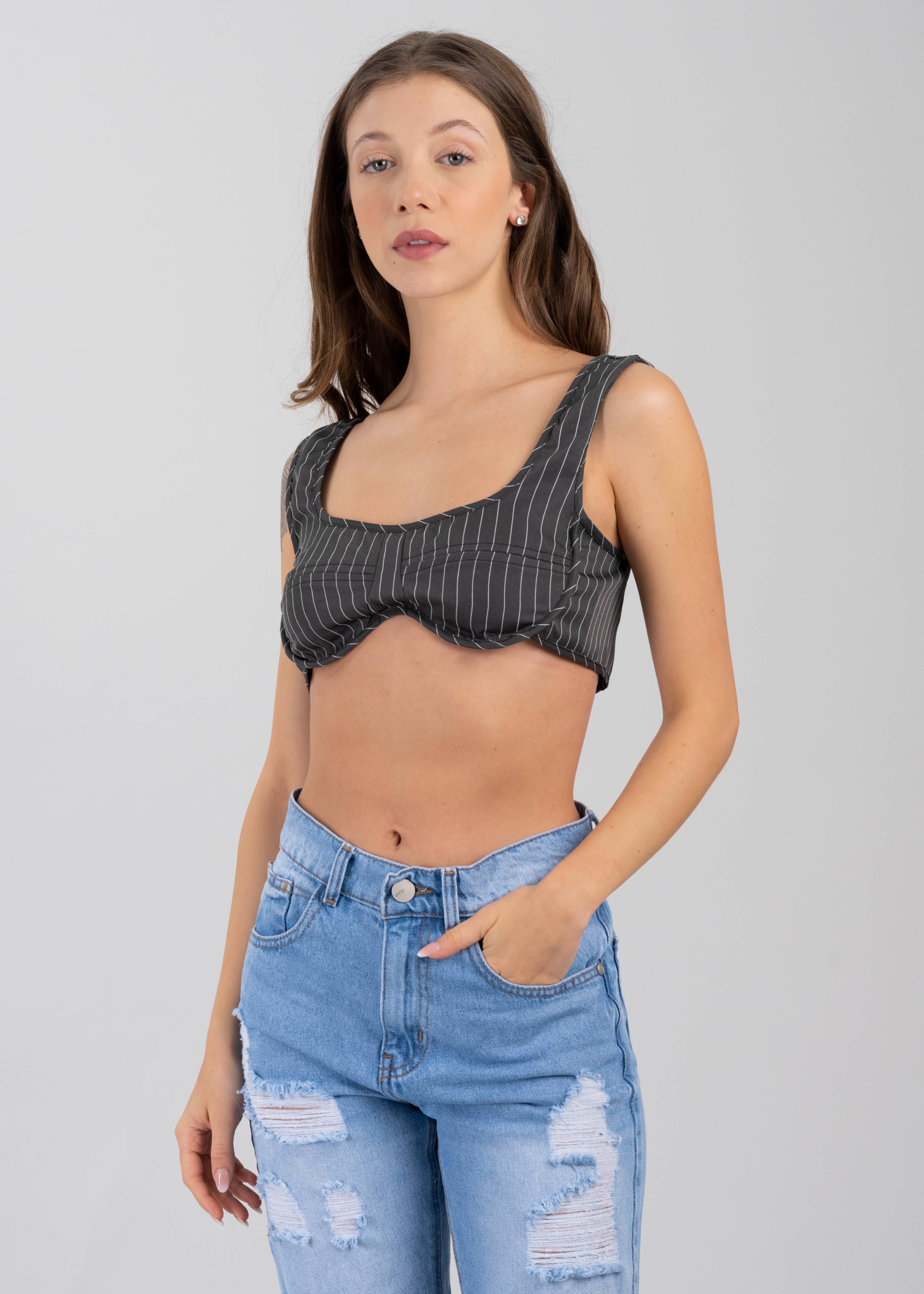 Top crop rayas GRIS