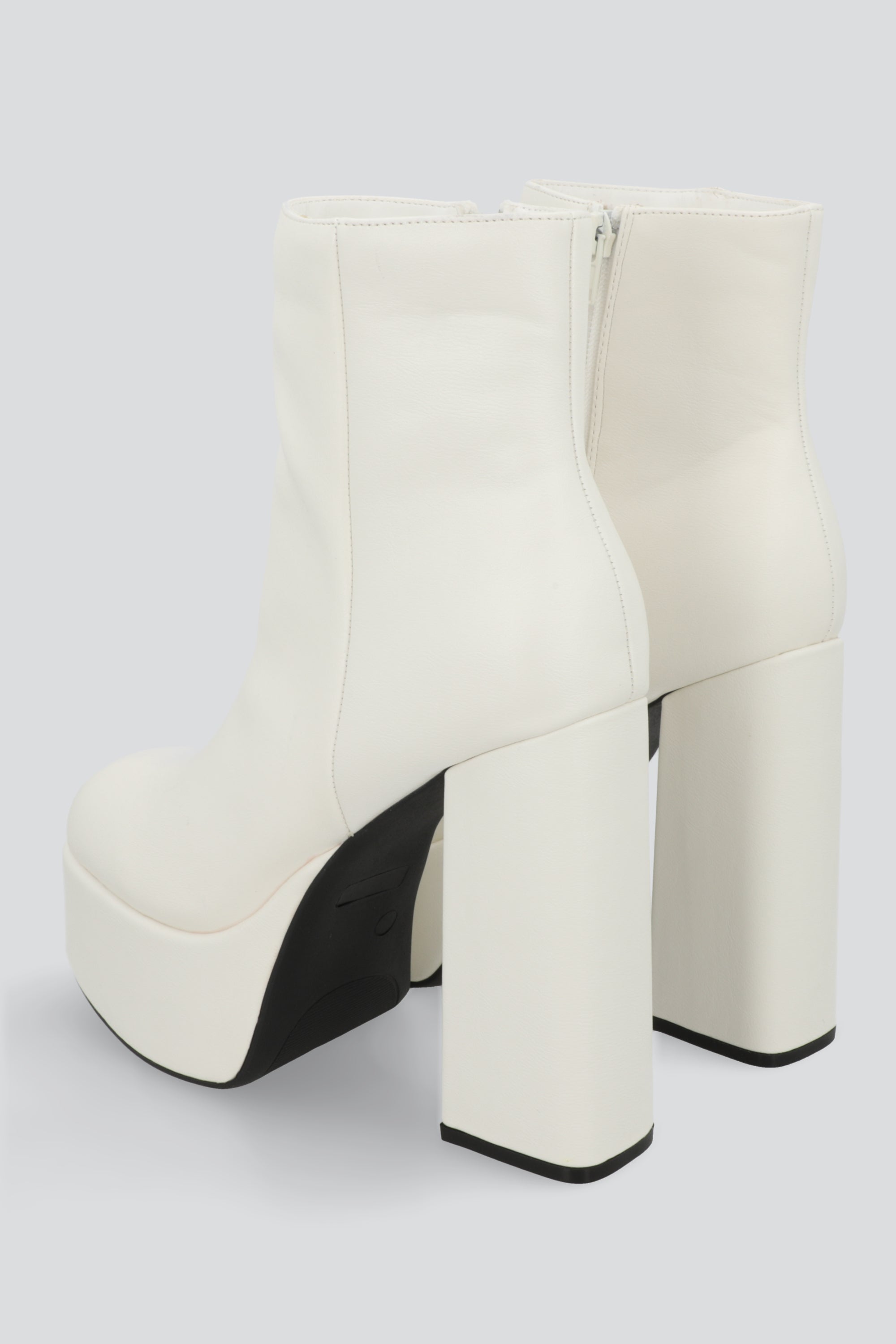 Botín plataforma tacón ancho BLANCO