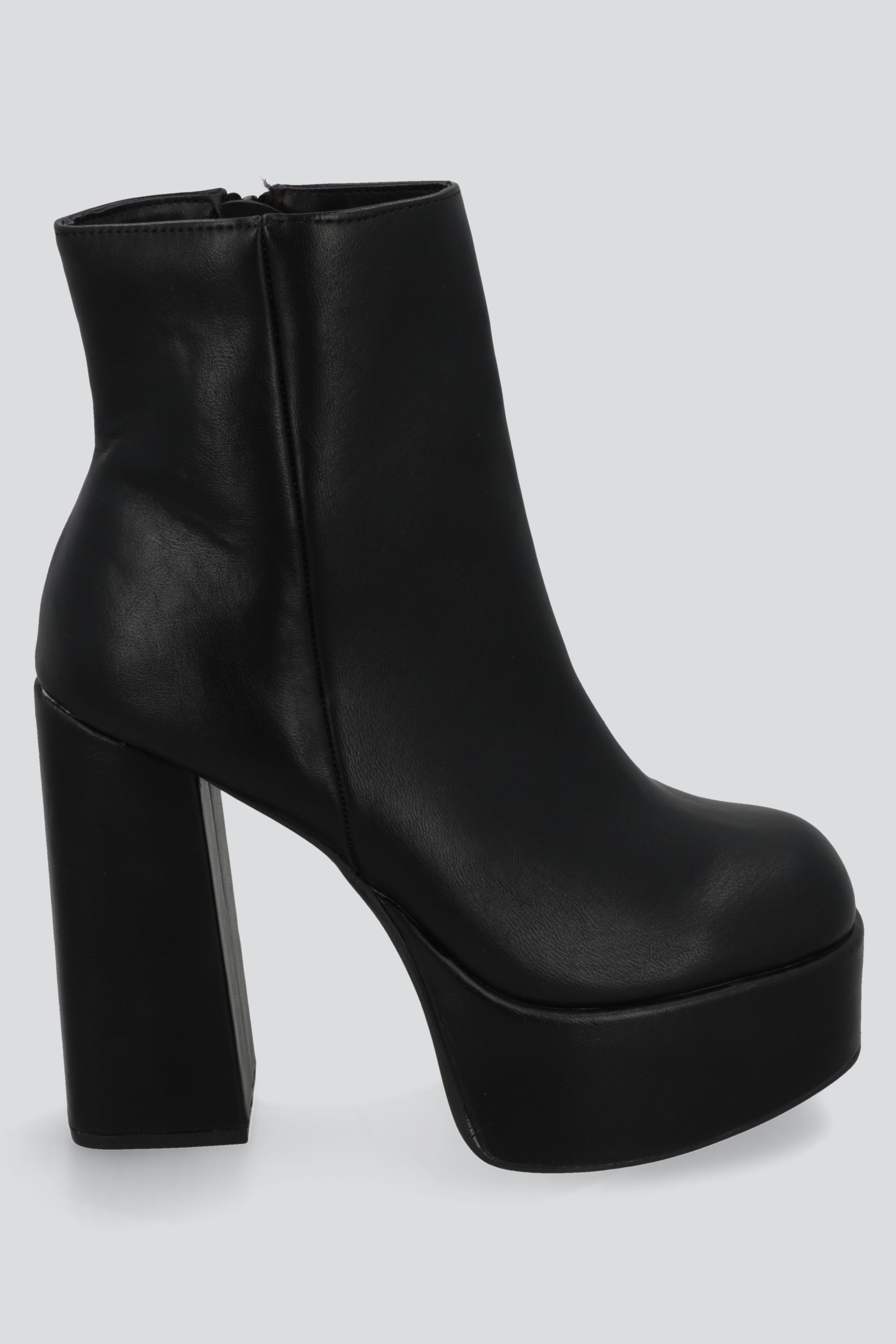 Botín plataforma tacón ancho NEGRO