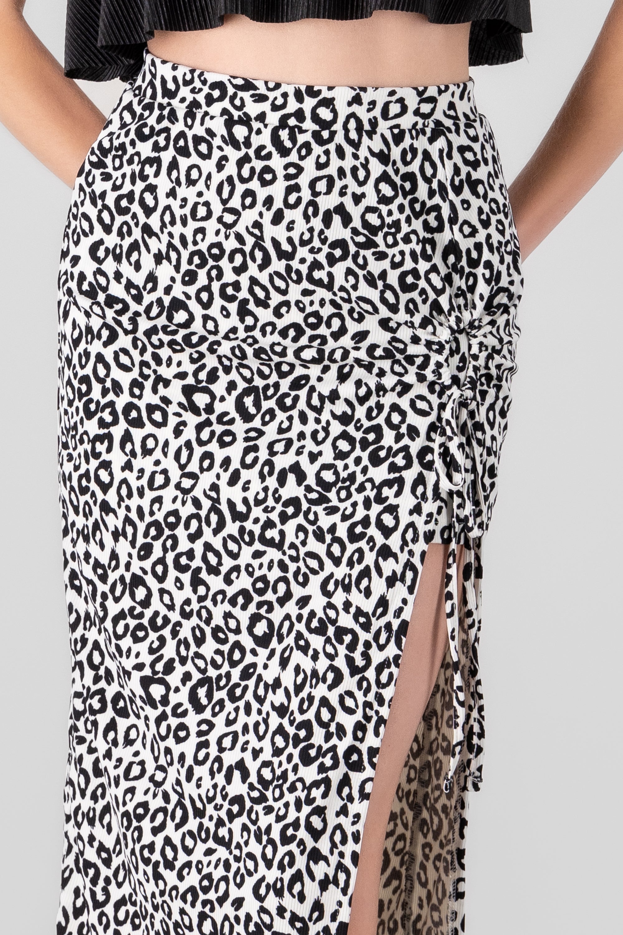 Falda midi animal print BLANCO COMBO