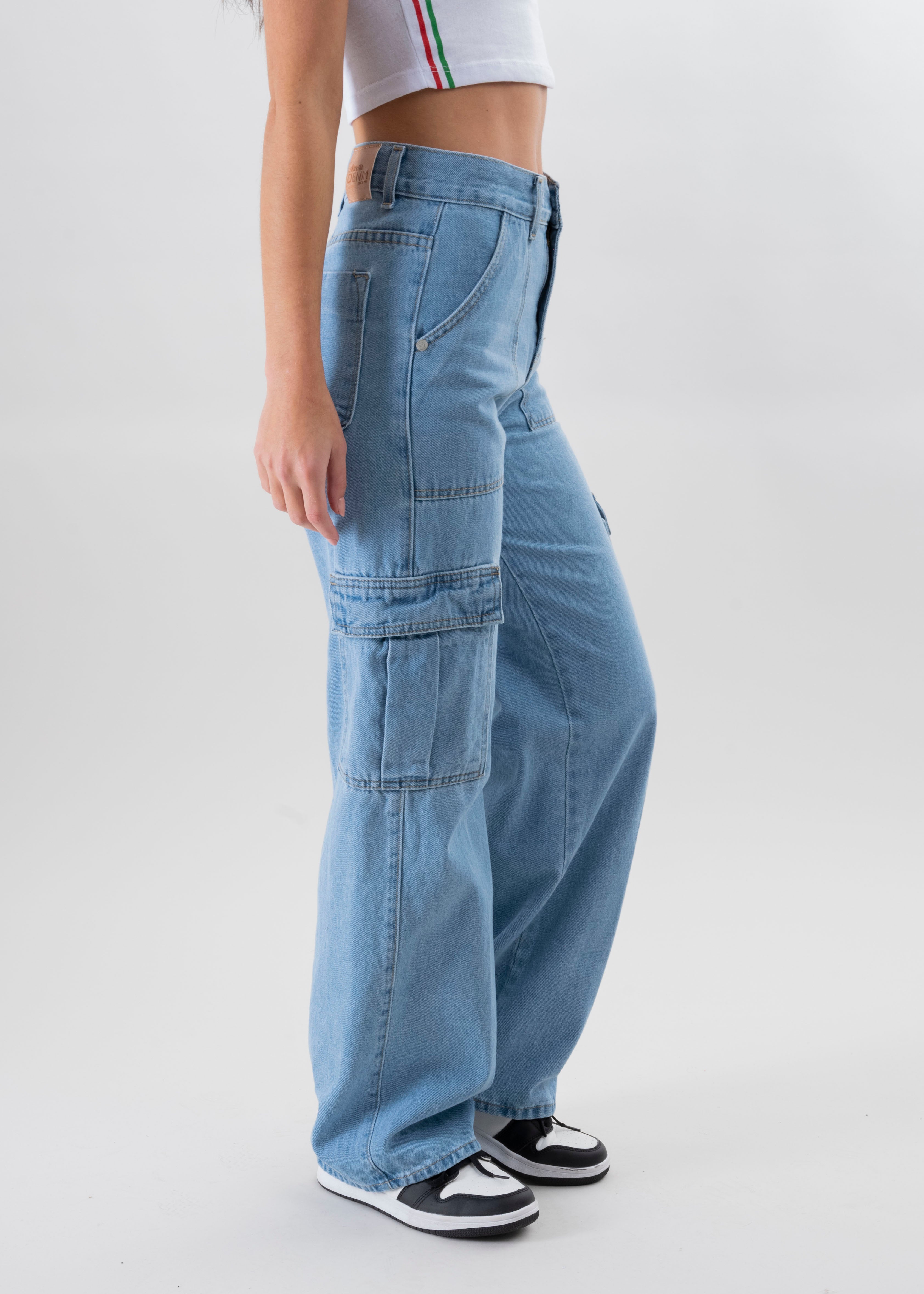 Jeans rectos bolsas cargo LIGHT WASH