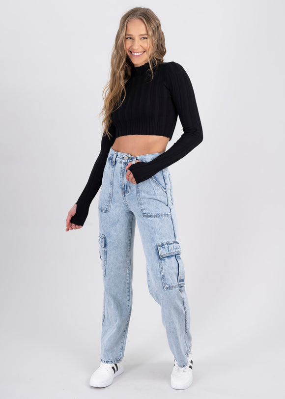 Jeans rectos bolsas cargo
