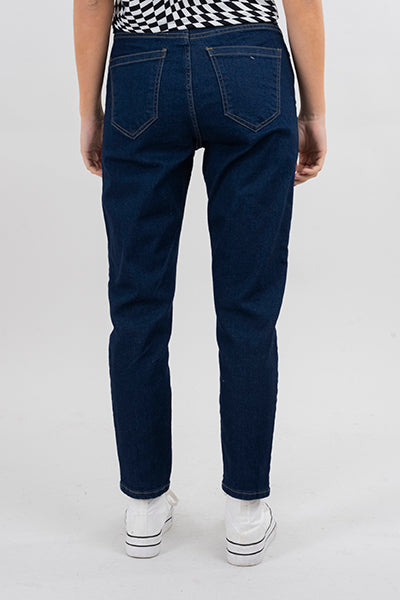 Jeans mom liso slim STONE