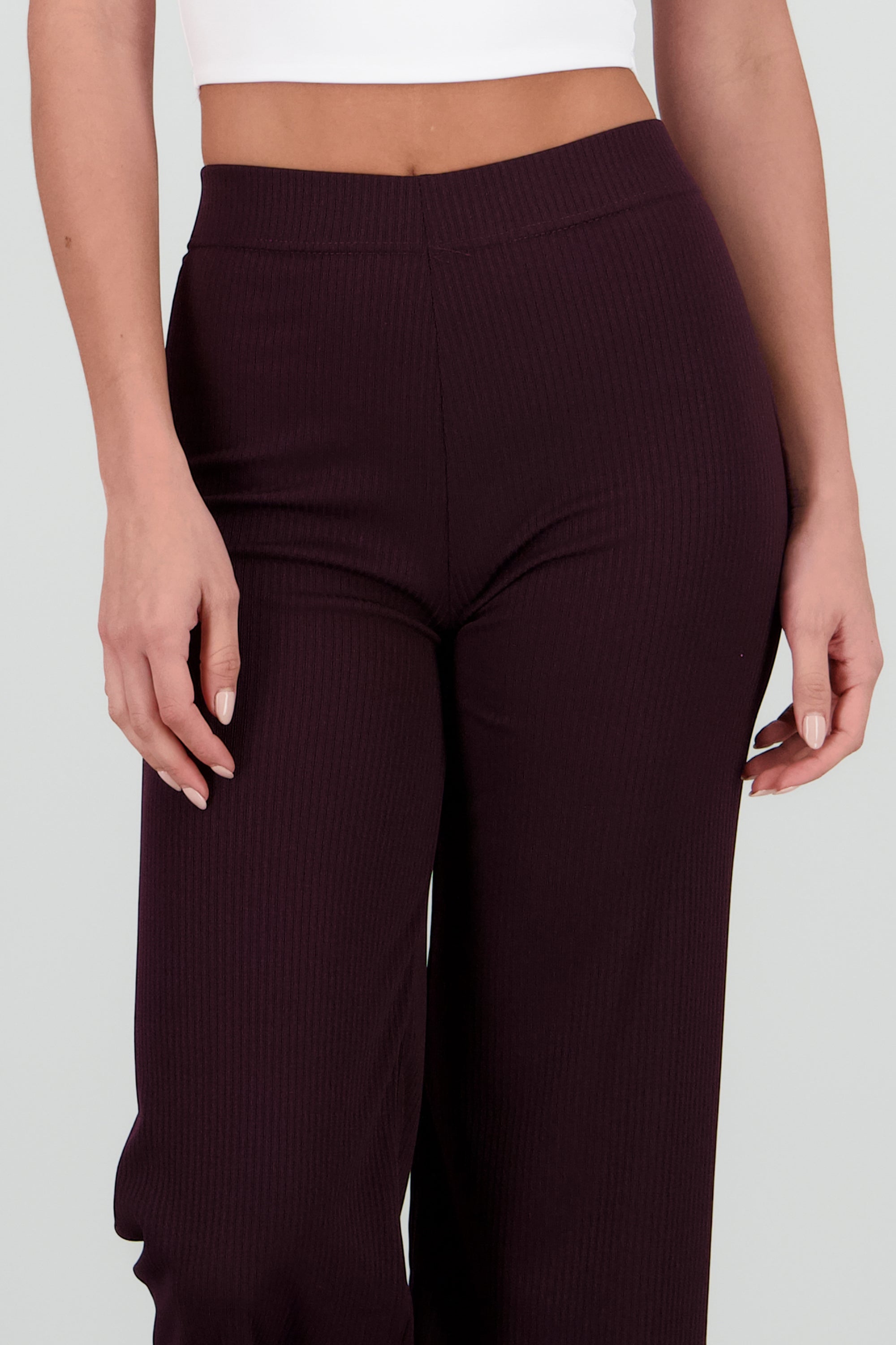 Pantalón wide leg acanalado VINO