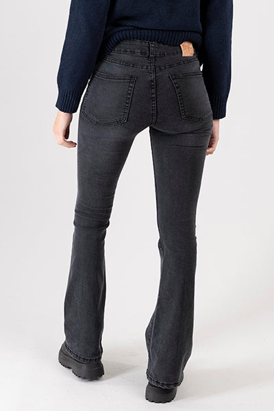 Jeans Flare Lisos GRIS