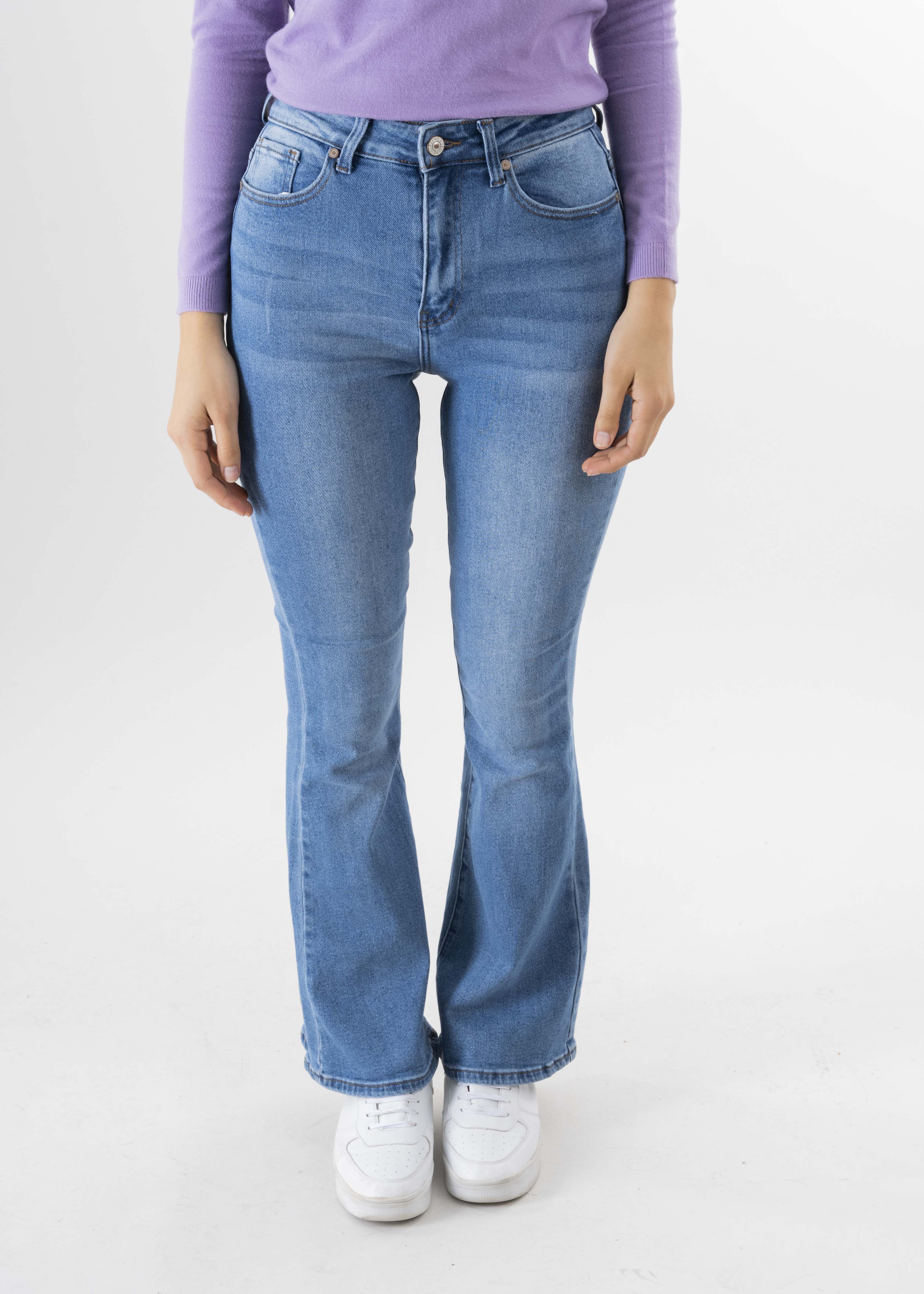 Jeans Flared Deslavado DARK WASH
