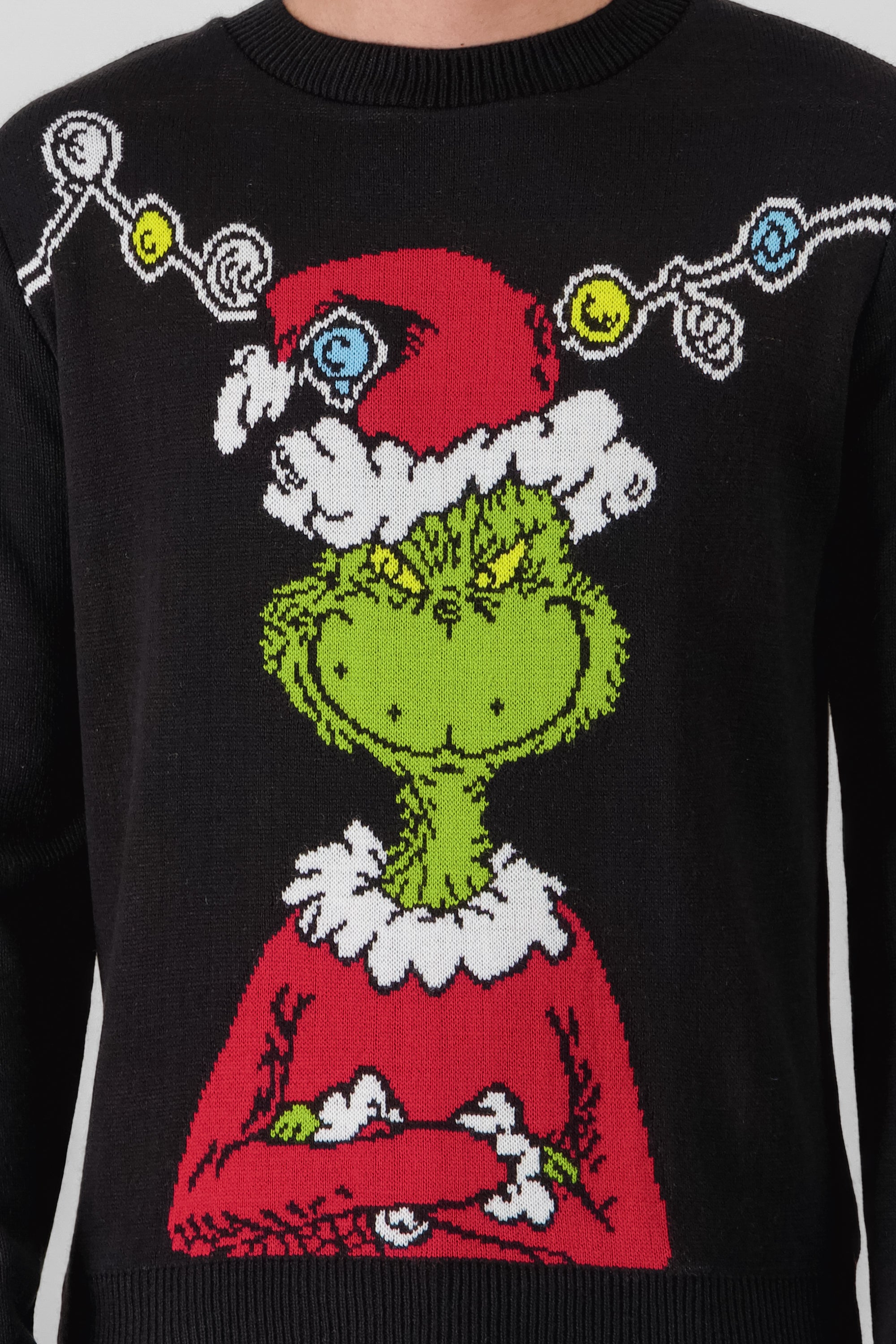 Suéter navideño Grinch esferas NEGRO