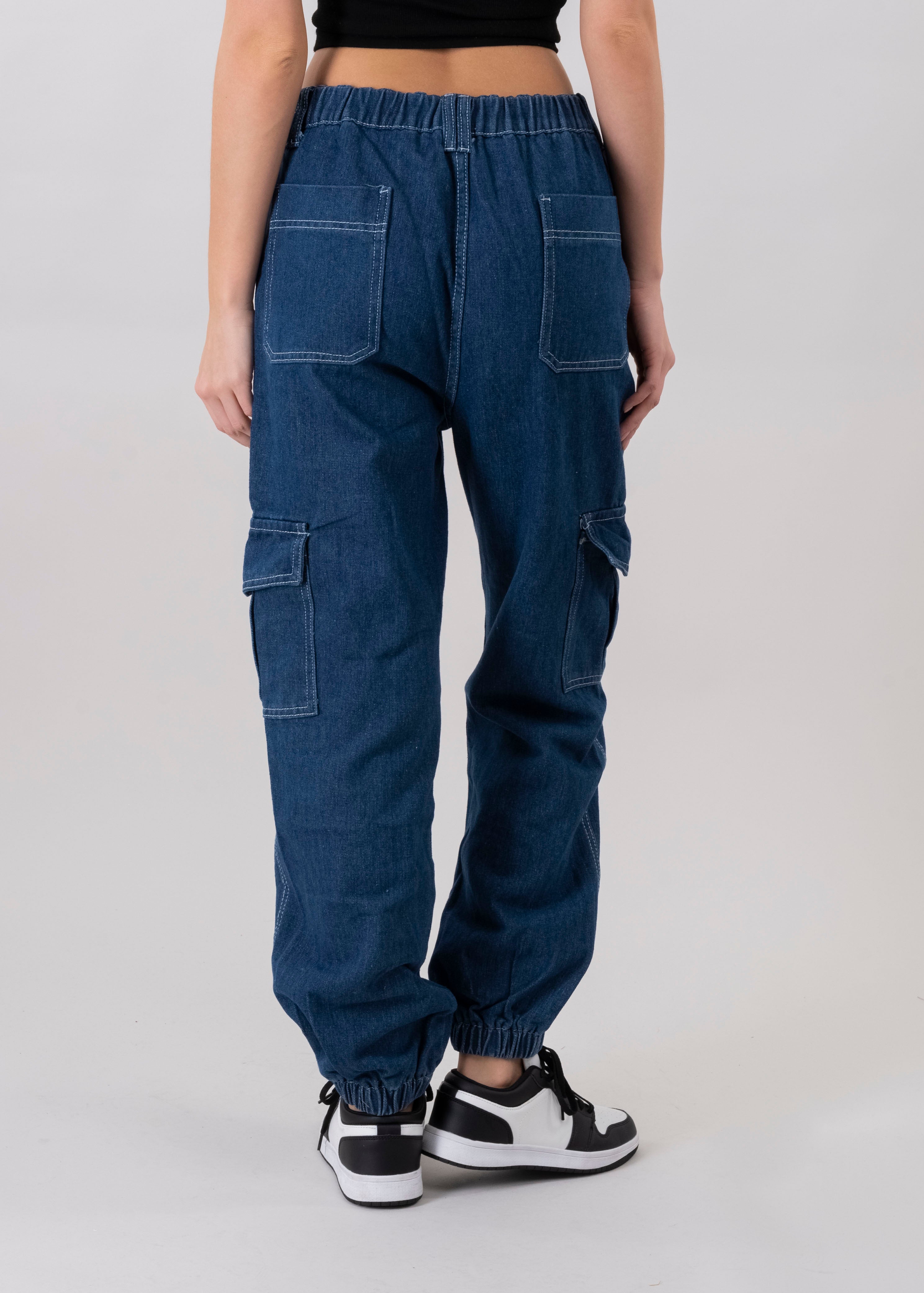 Jeans cargo cintura elástica DARK WASH