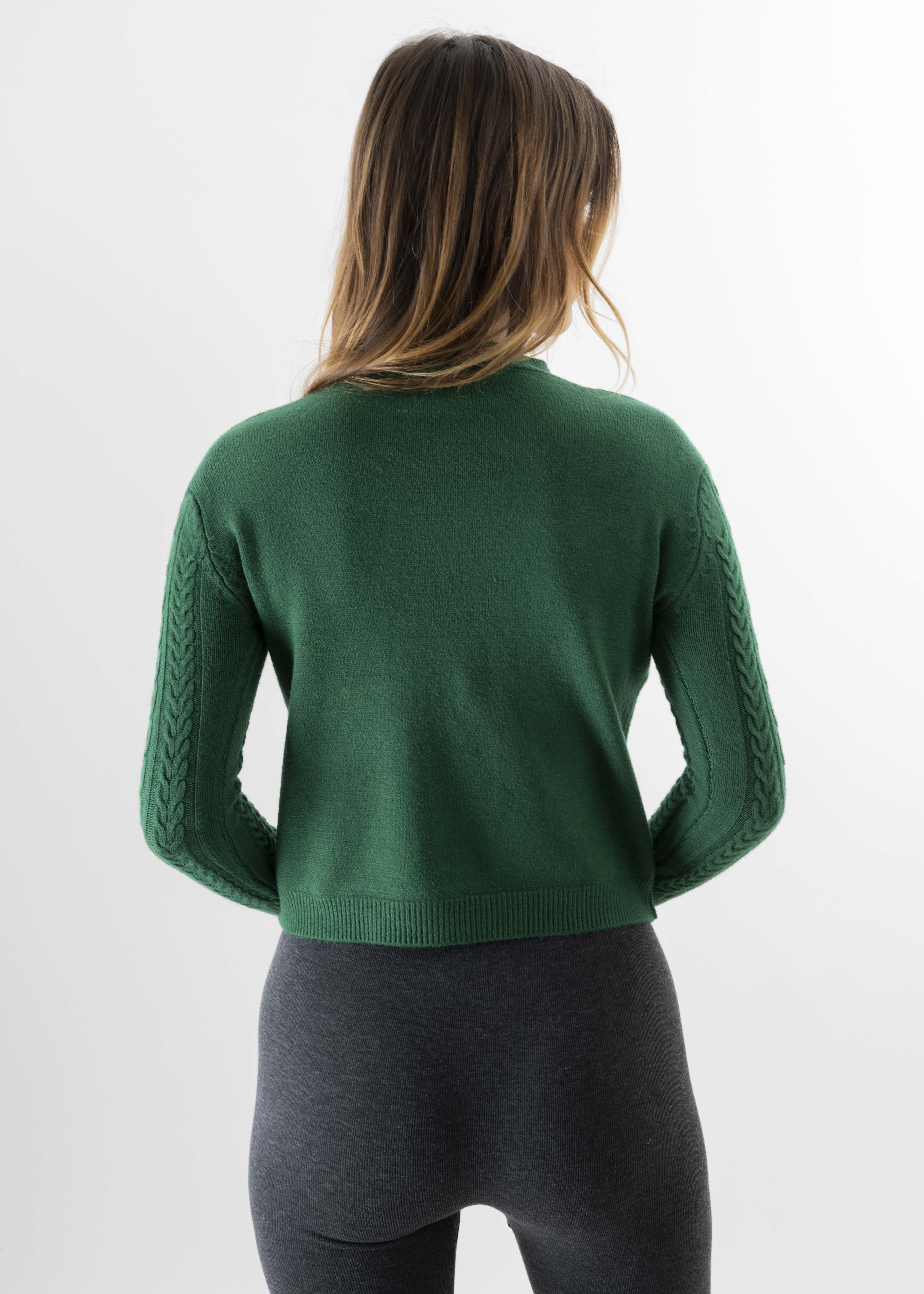 Suéter cuello alto tejido trenzas VERDE