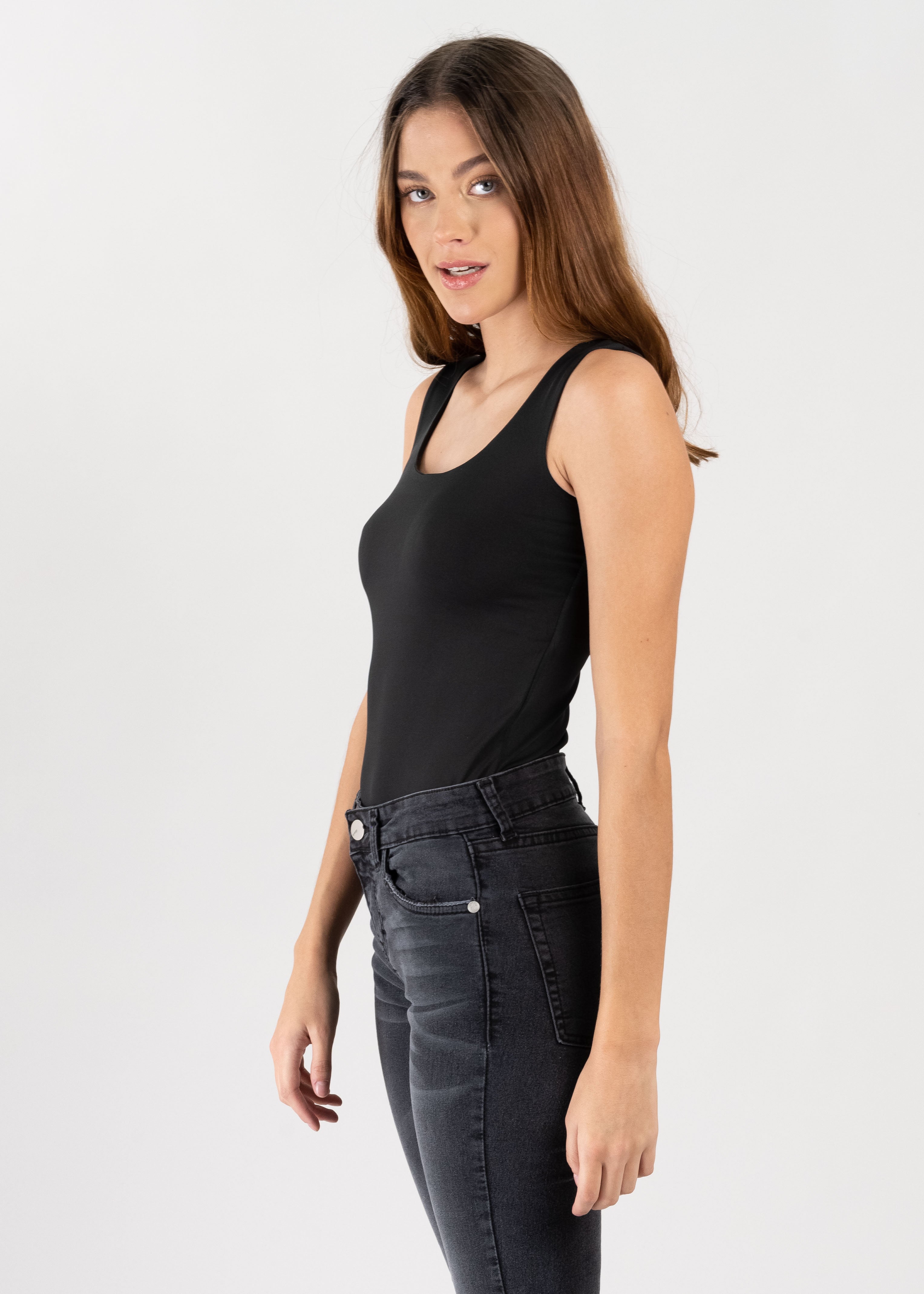 Playera tank seamless tirantes NEGRO