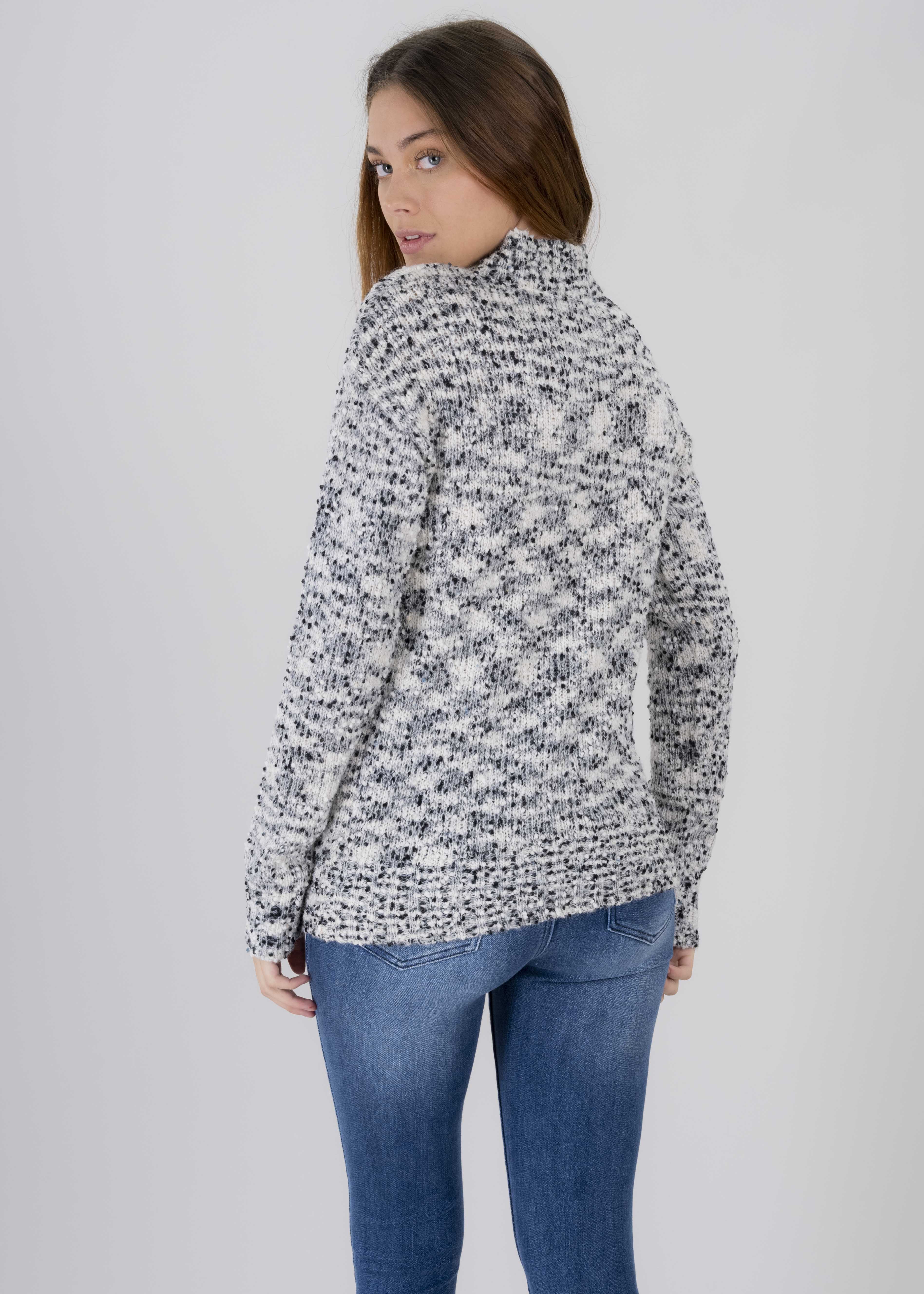 Suéter jaspeado cuello alto NEGRO COMBO