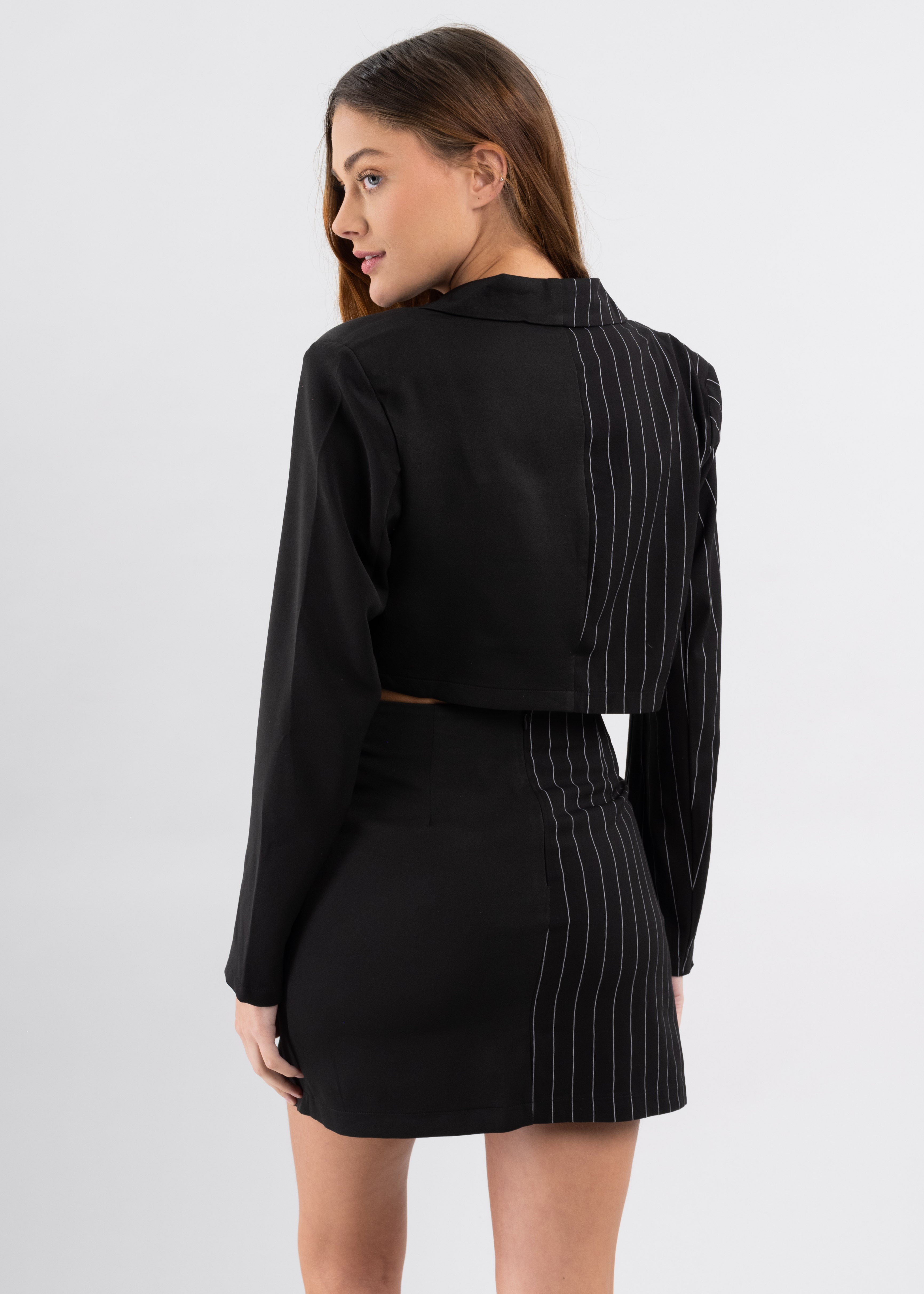Blazer crop contraste estampado rayas NEGRO COMBO
