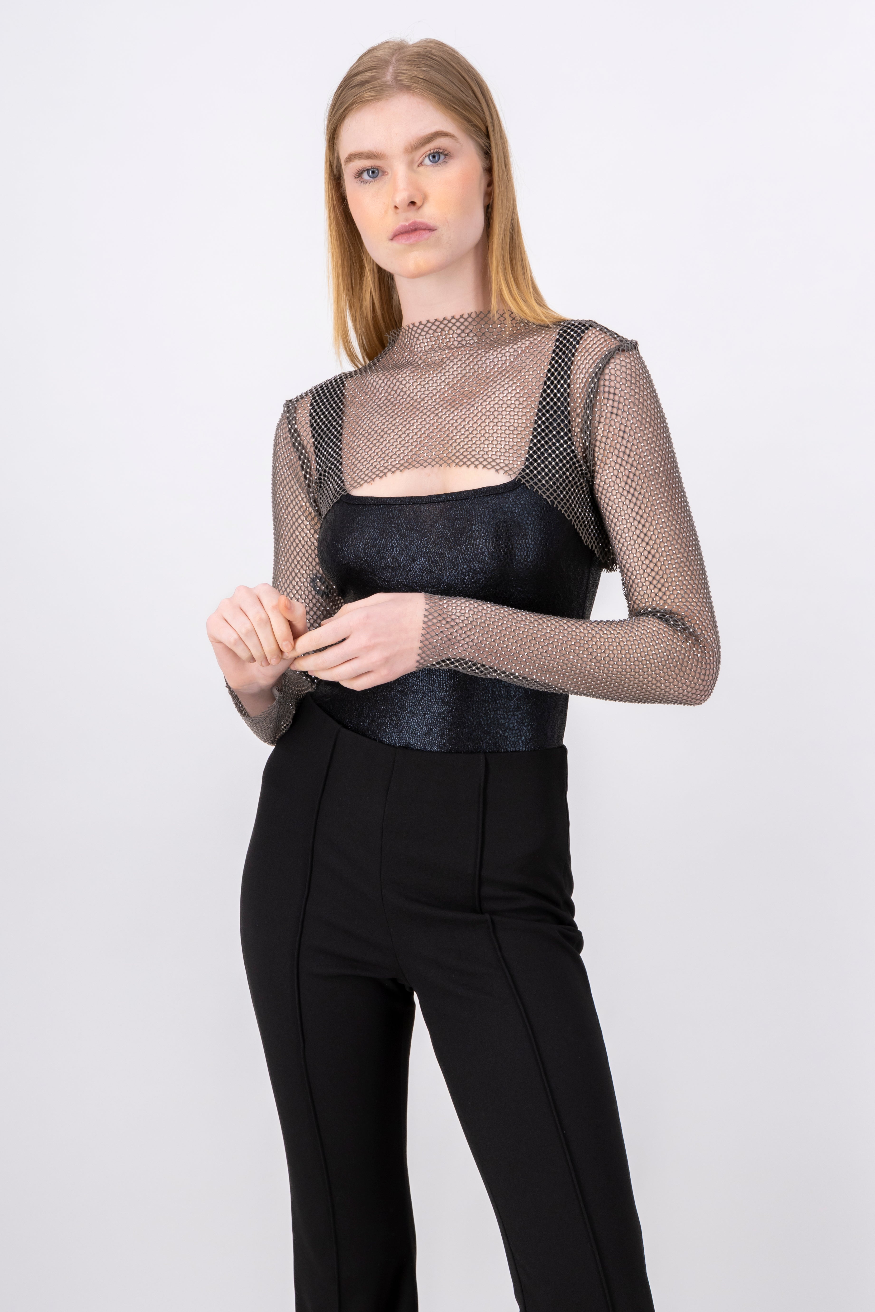 Top mangas red brillos GRIS