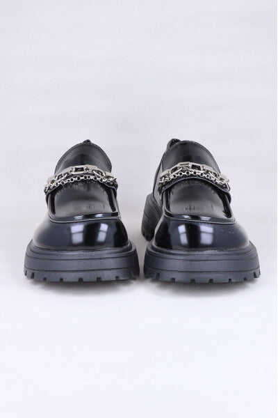 Loafer Efecto Piel Cadena Delantera NEGRO