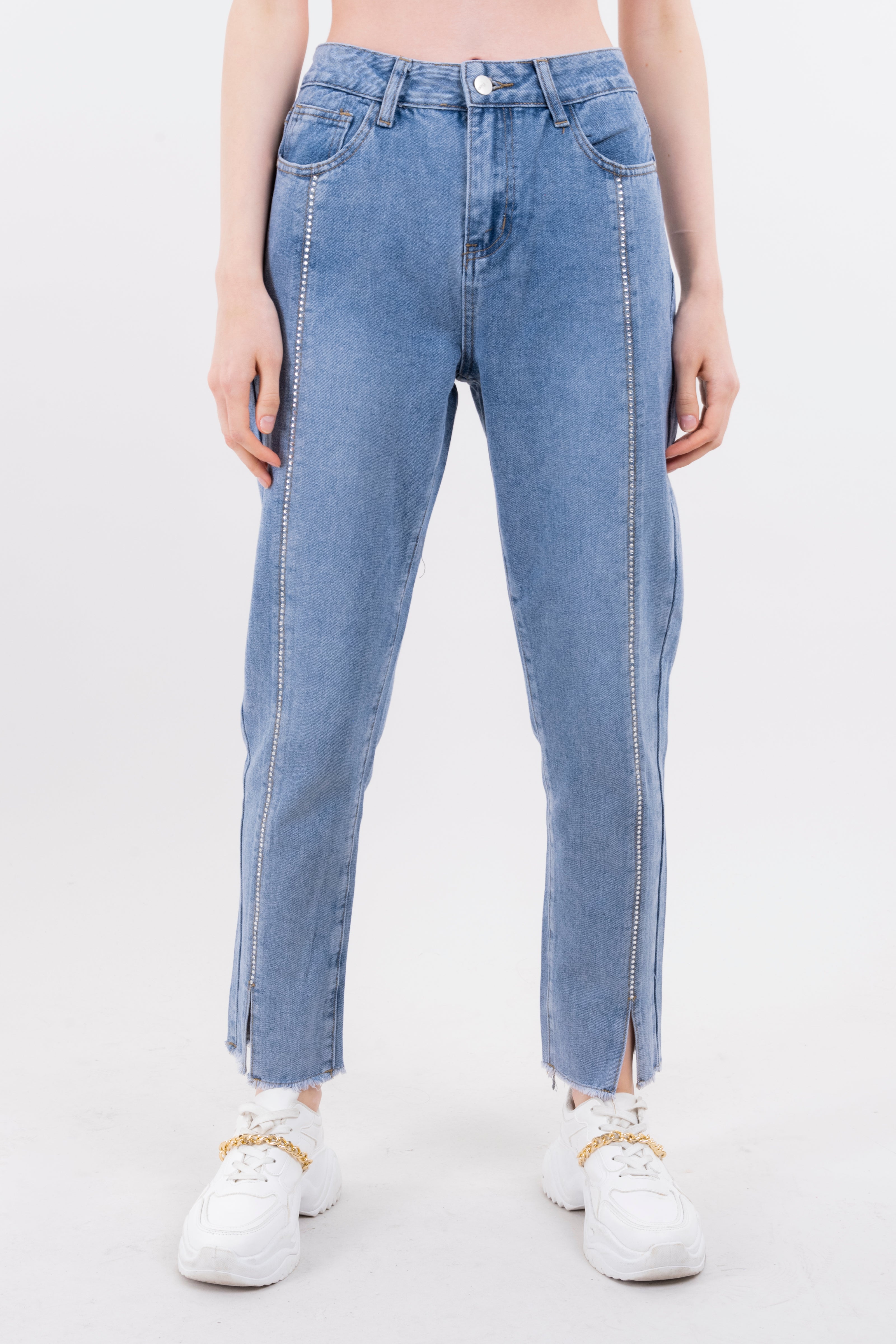 Jeans mom detalle brillos MEDIUM WASH