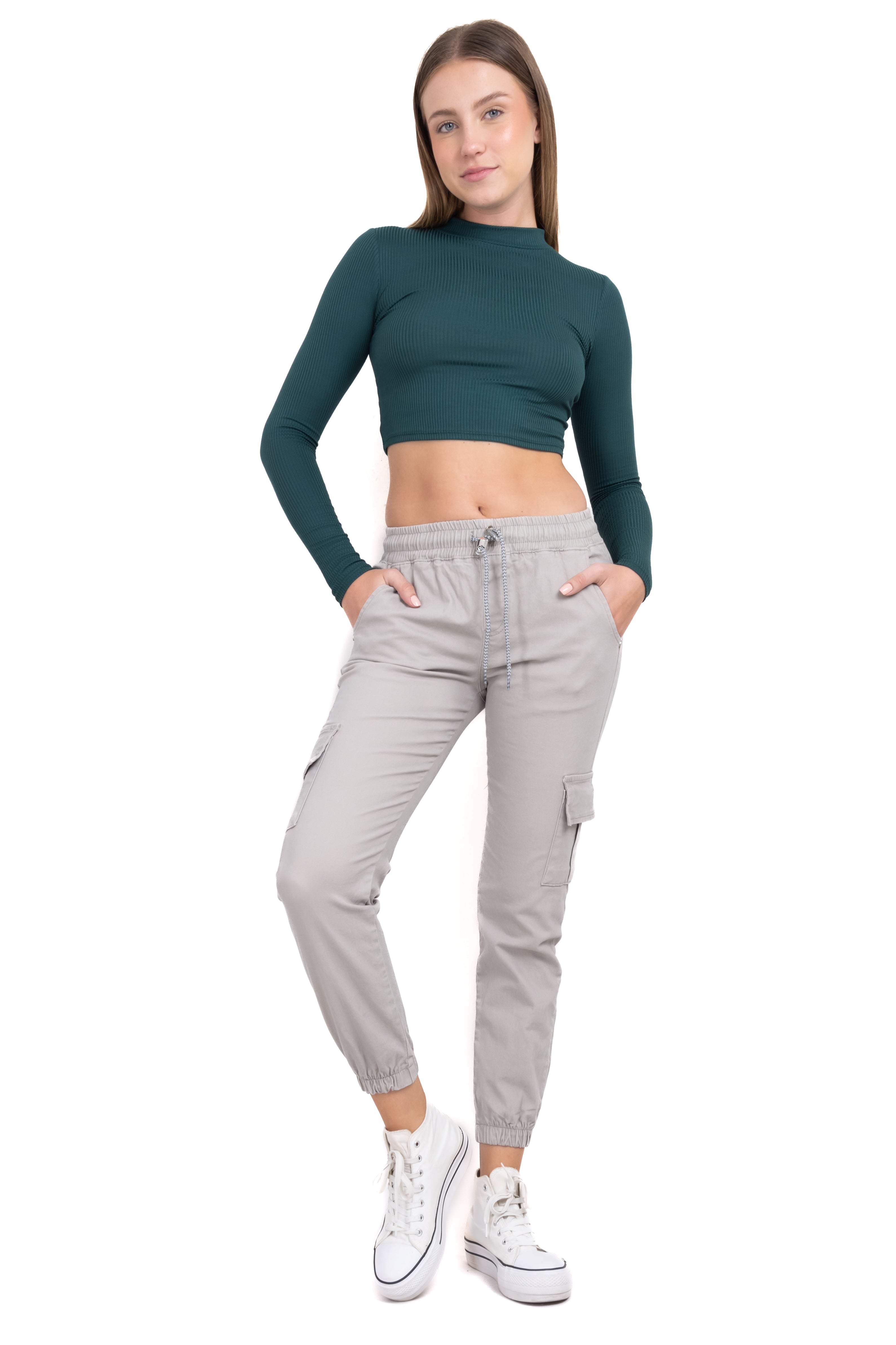 Jeans cargo con resorte y jareta GRIS CLARO