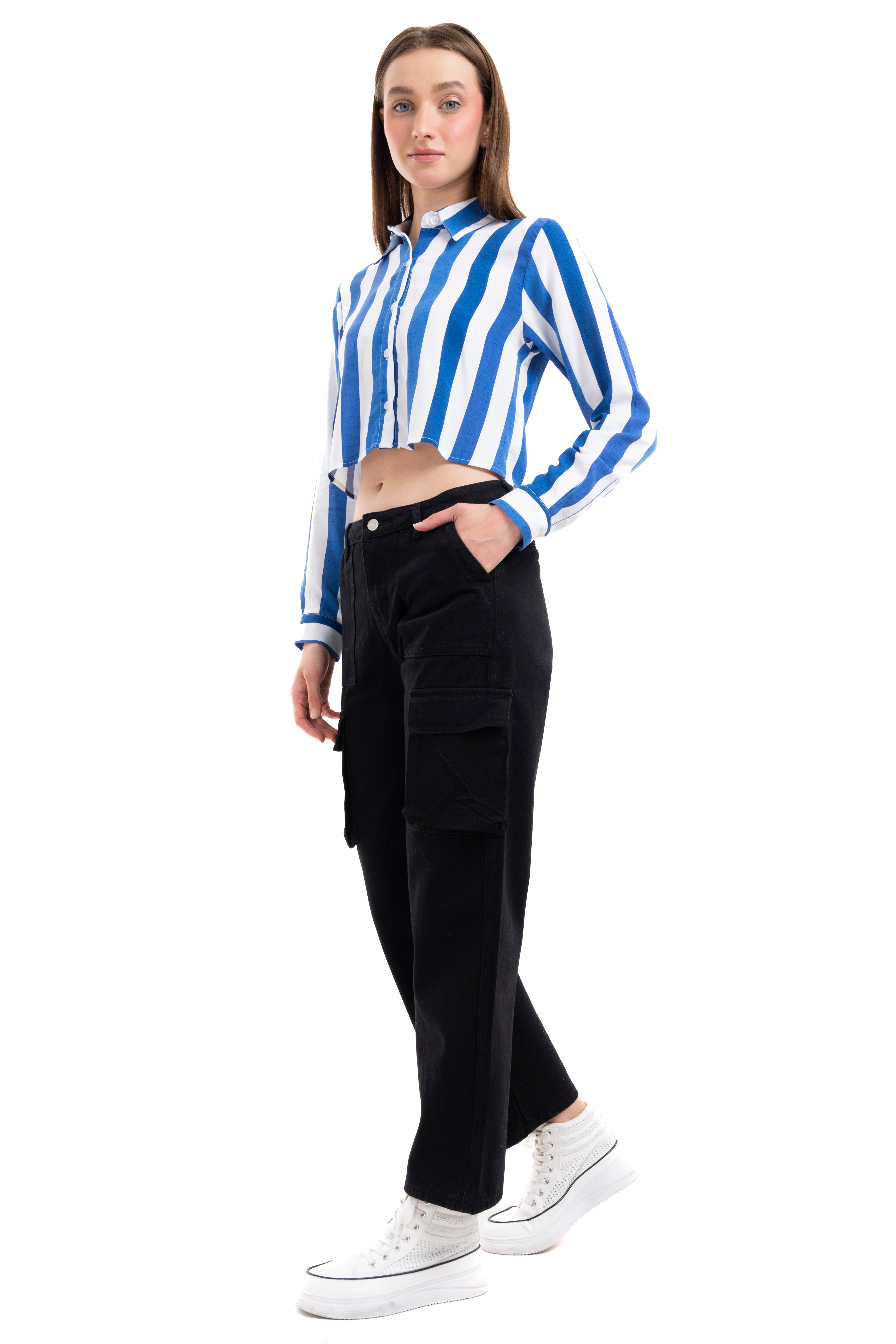 Jeans Cargo Bolsillos Delanteros NEGRO