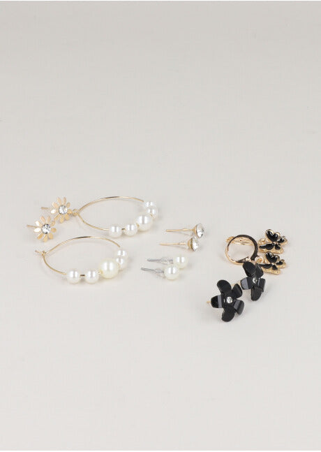 6 Pares Aretes Flor Y Mariposa NEGRO