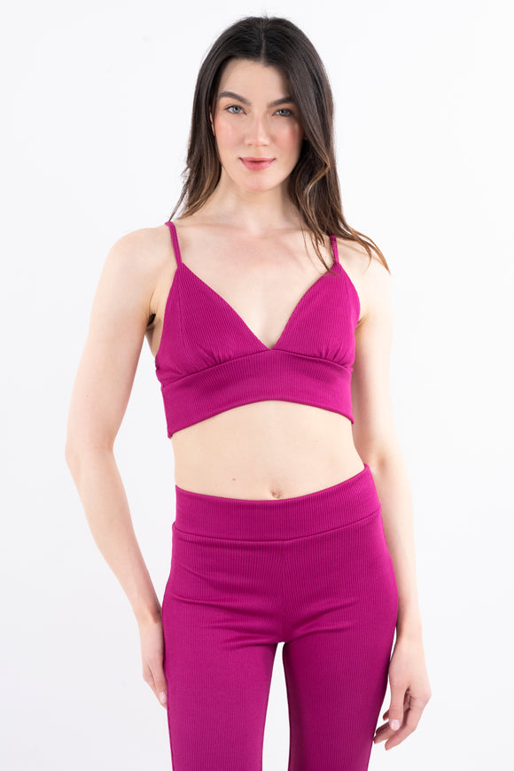 Top crop rib liso escote v