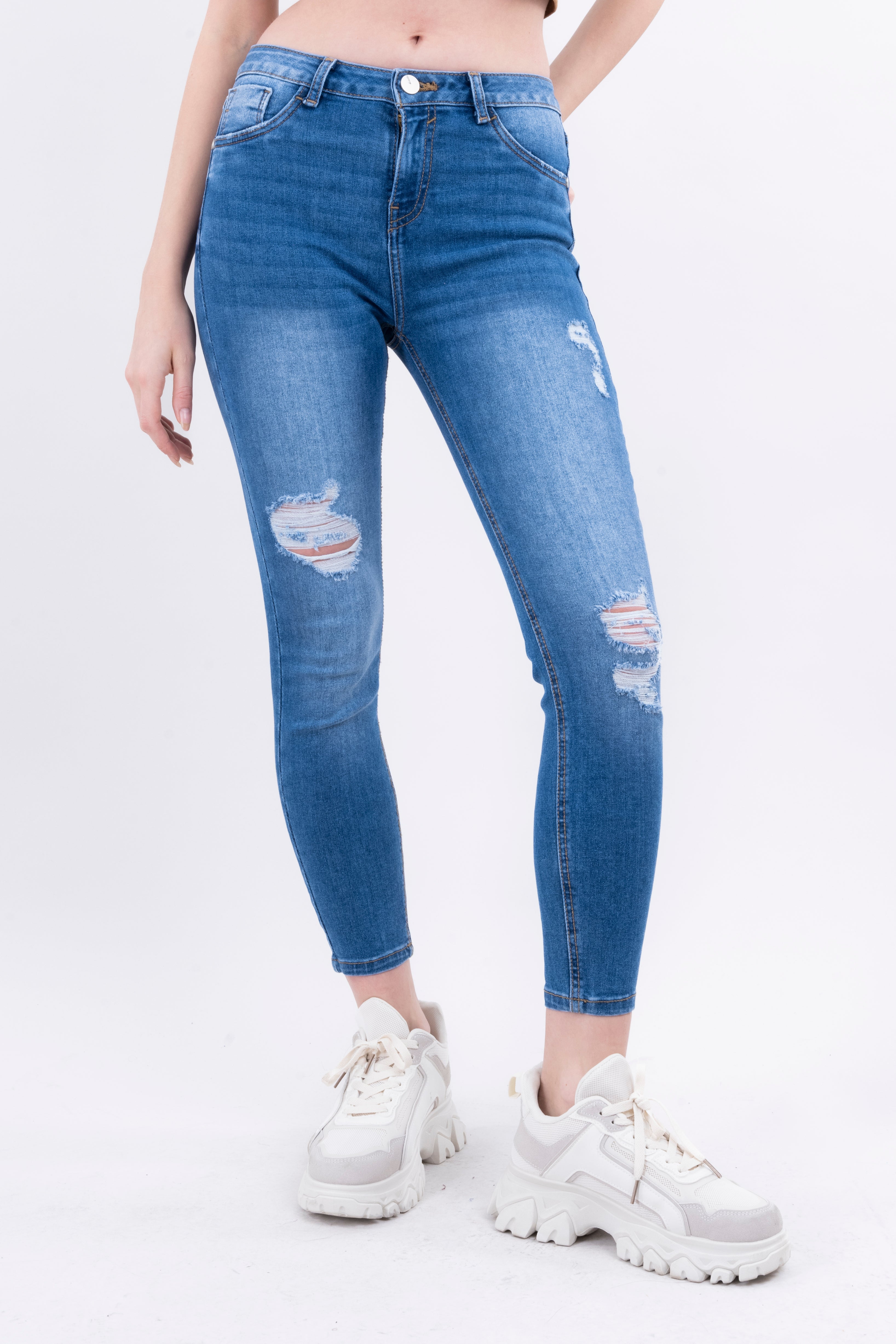 Jeans Skinny Con Desgastes MEDIUM WASH