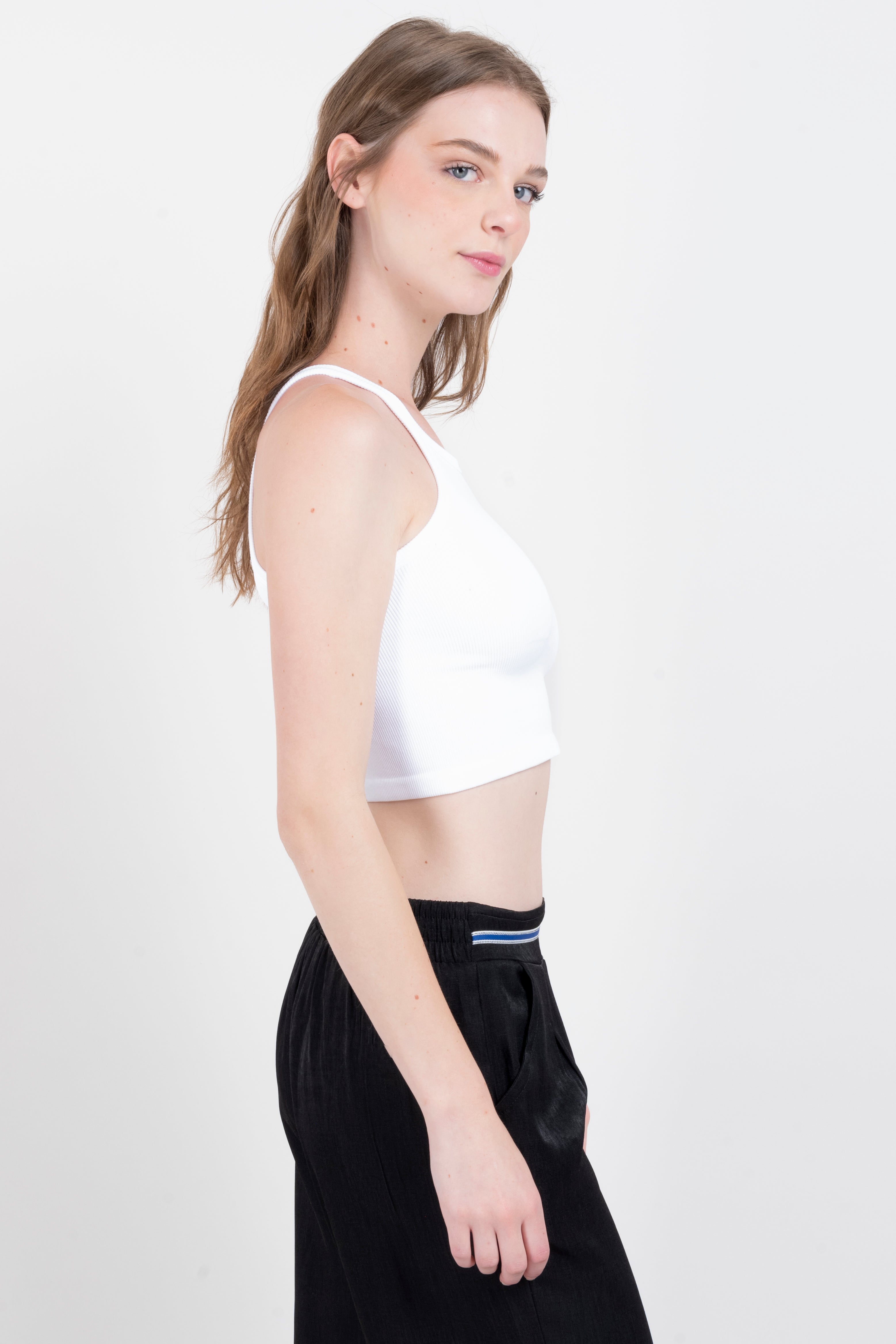 Top halter acanalado bordes BLANCO