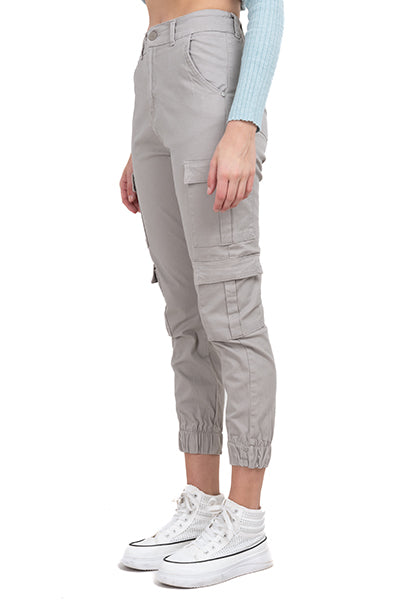 Jeans cargo con 4 bolsas parche ARENA