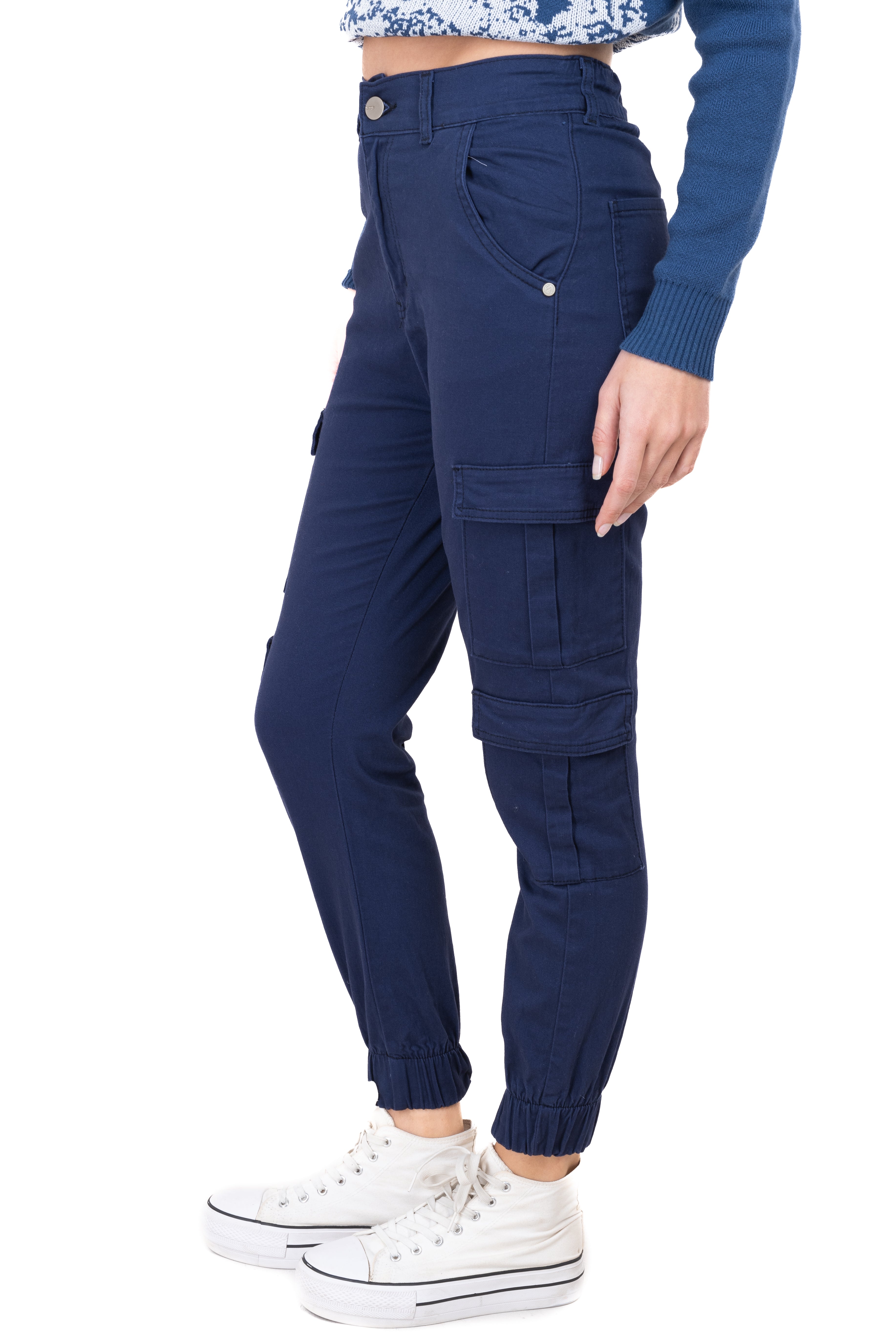 Jeans cargo con 4 bolsas parche MARINO