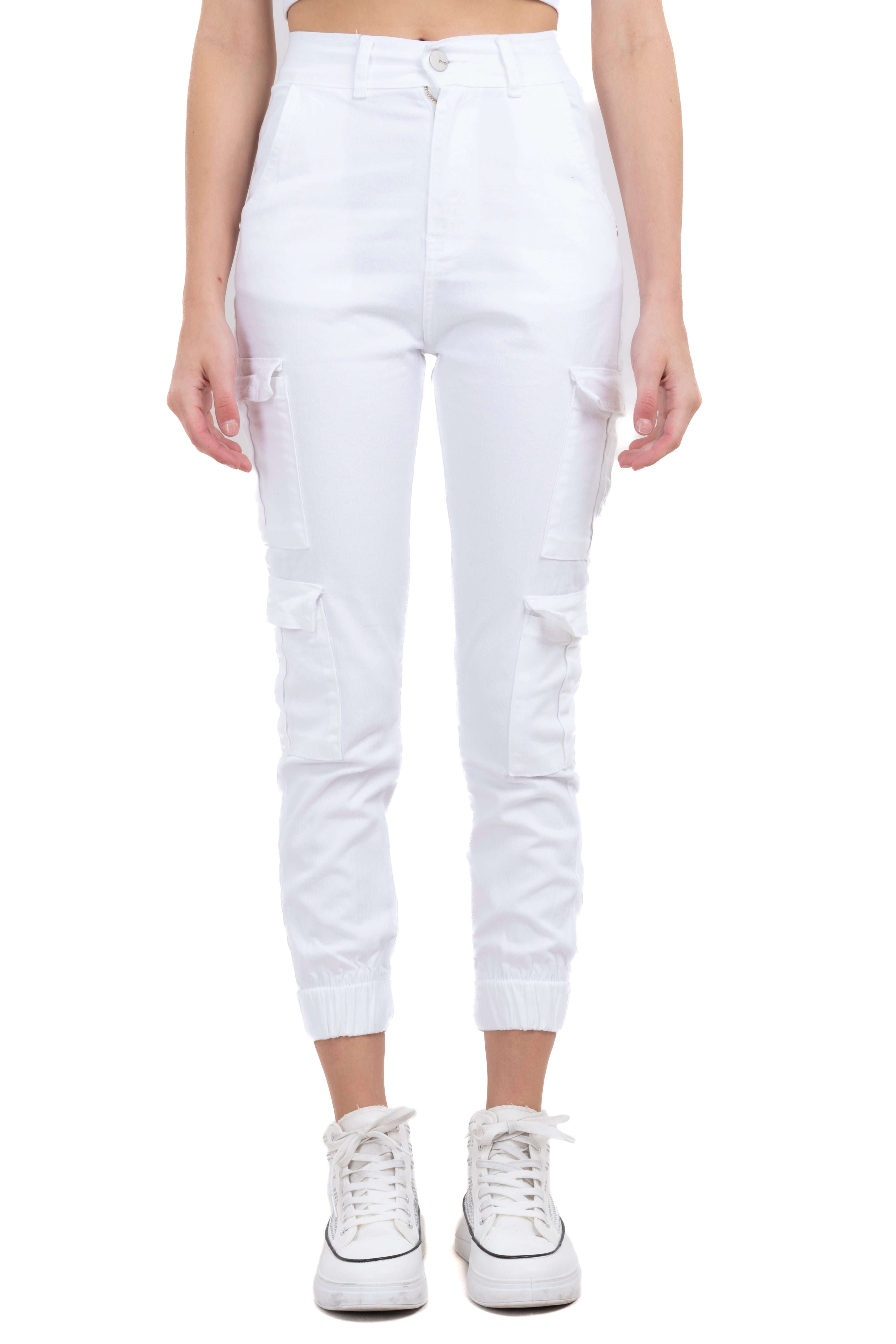 Jeans cargo con 4 bolsas parche BLANCO