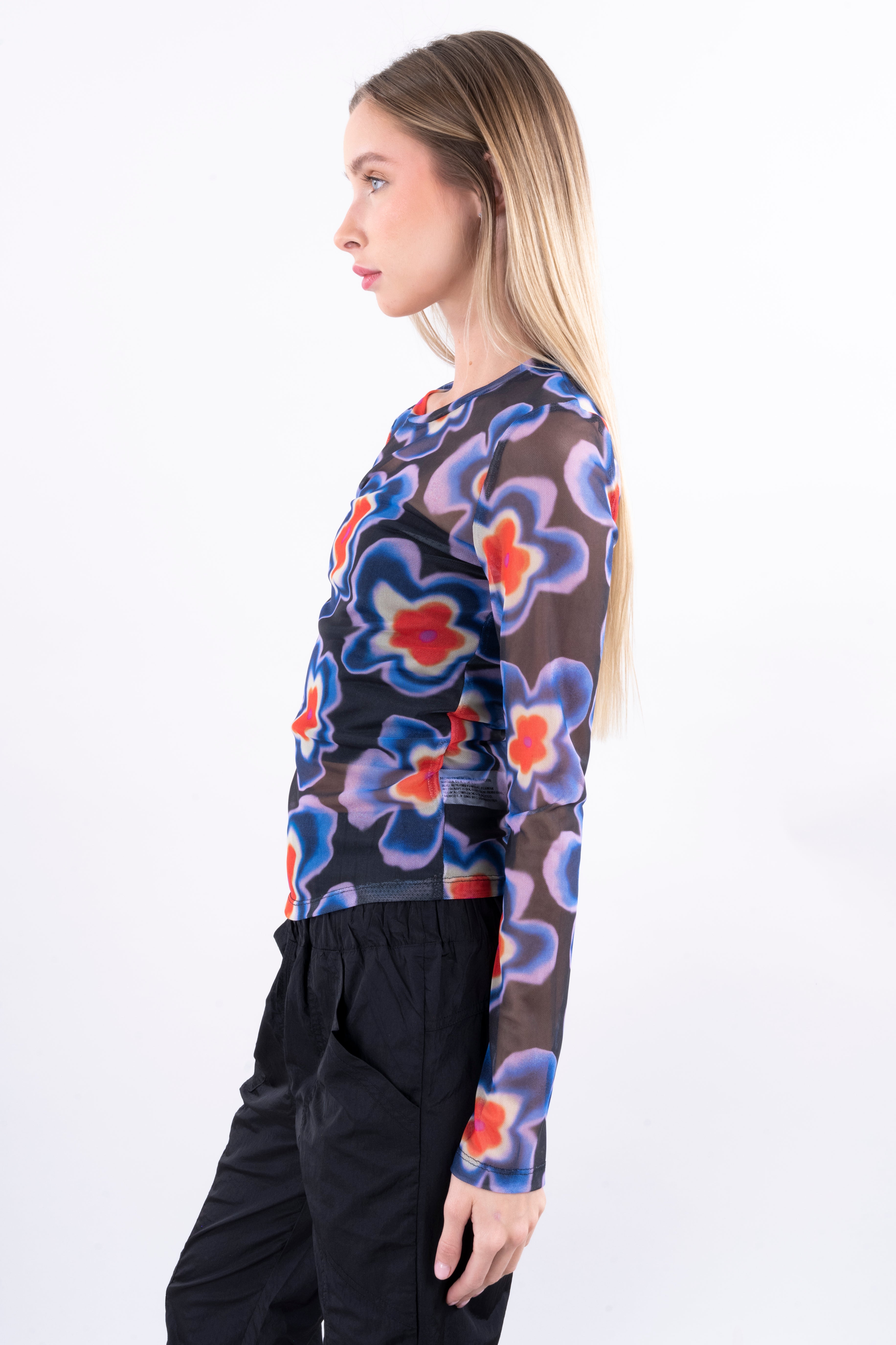 Top mesh manga larga flores tie dye NEGRO COMBO