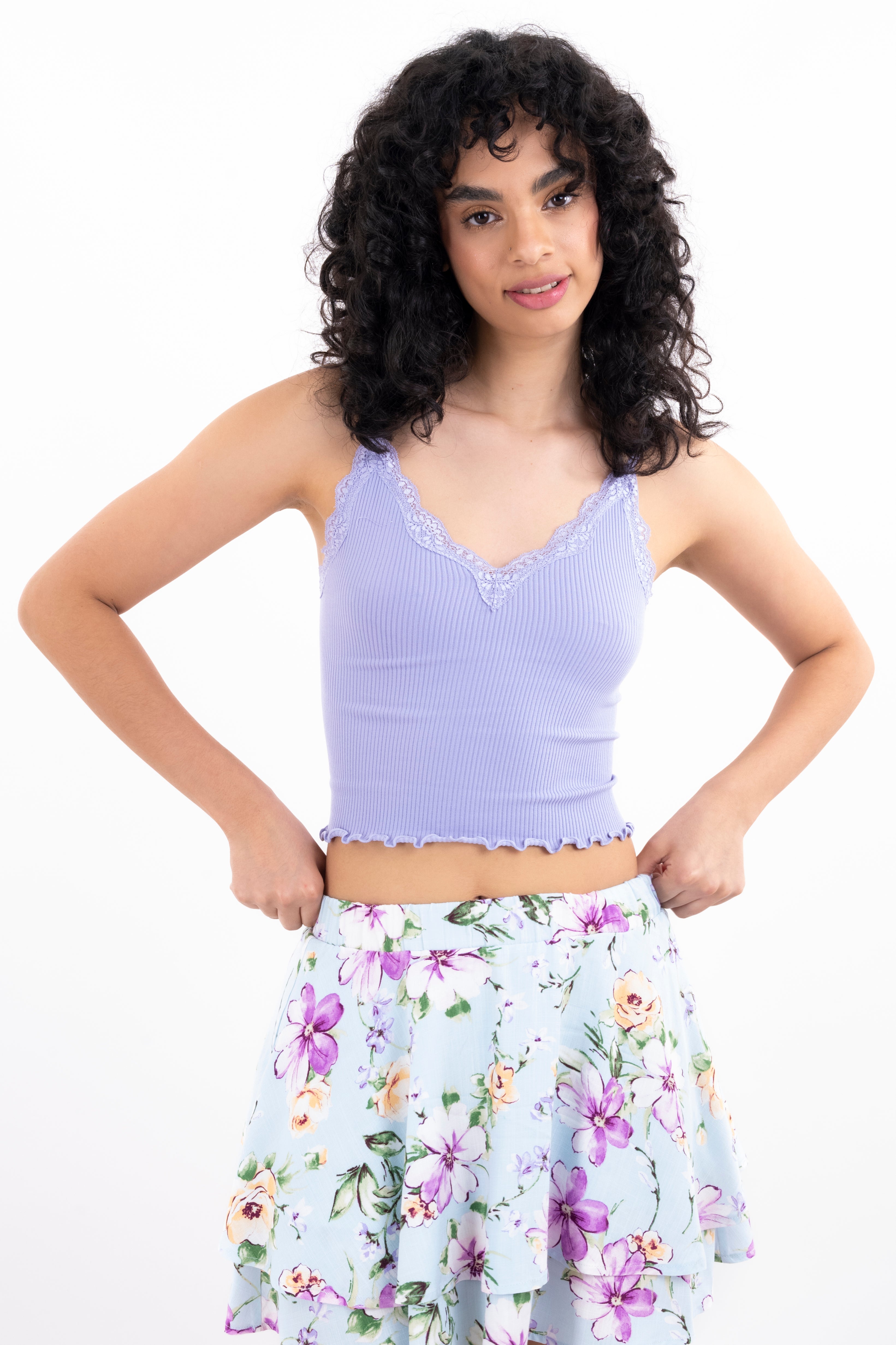 Top rib liso tirantes encaje LAVANDA