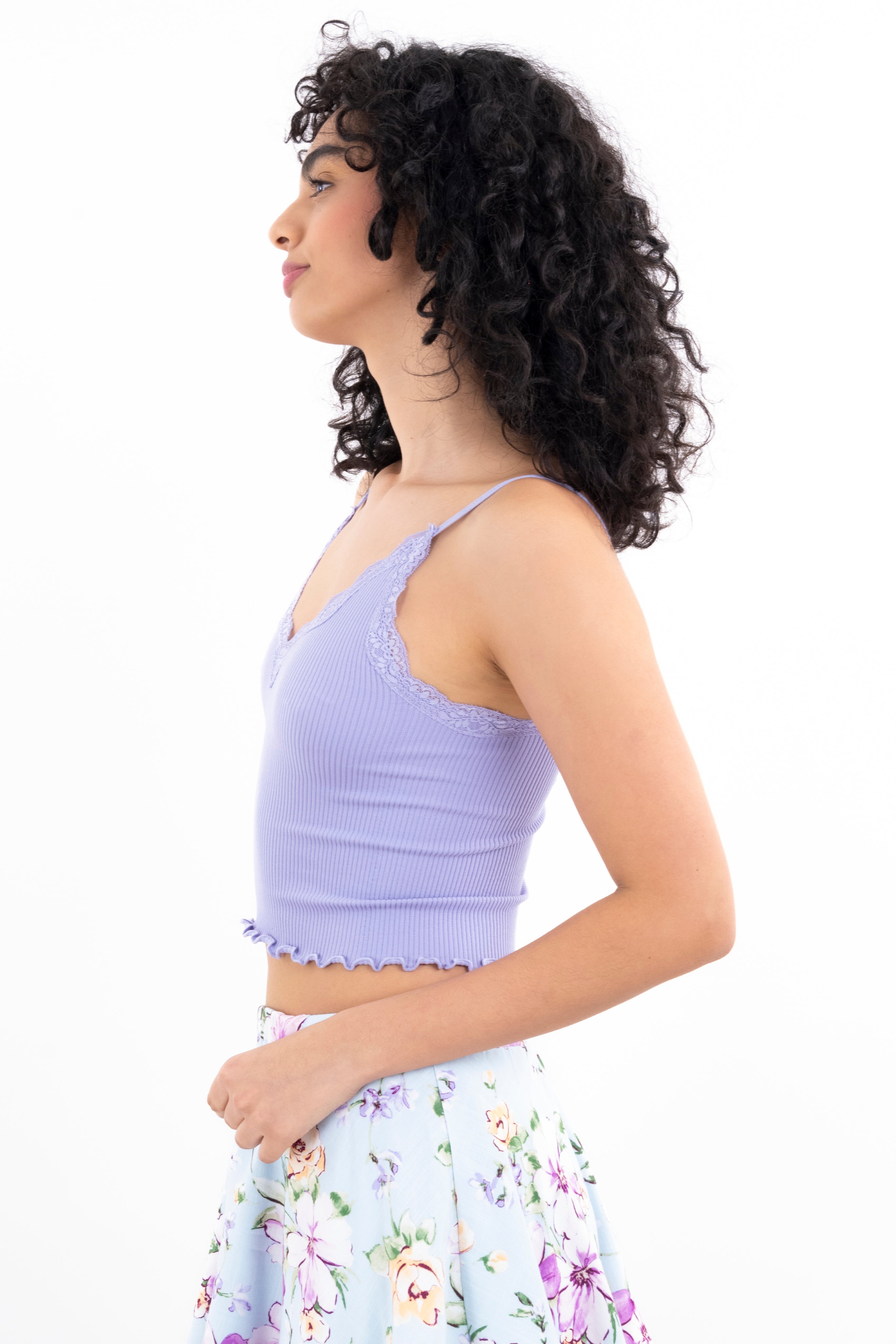 Top rib liso tirantes encaje LAVANDA