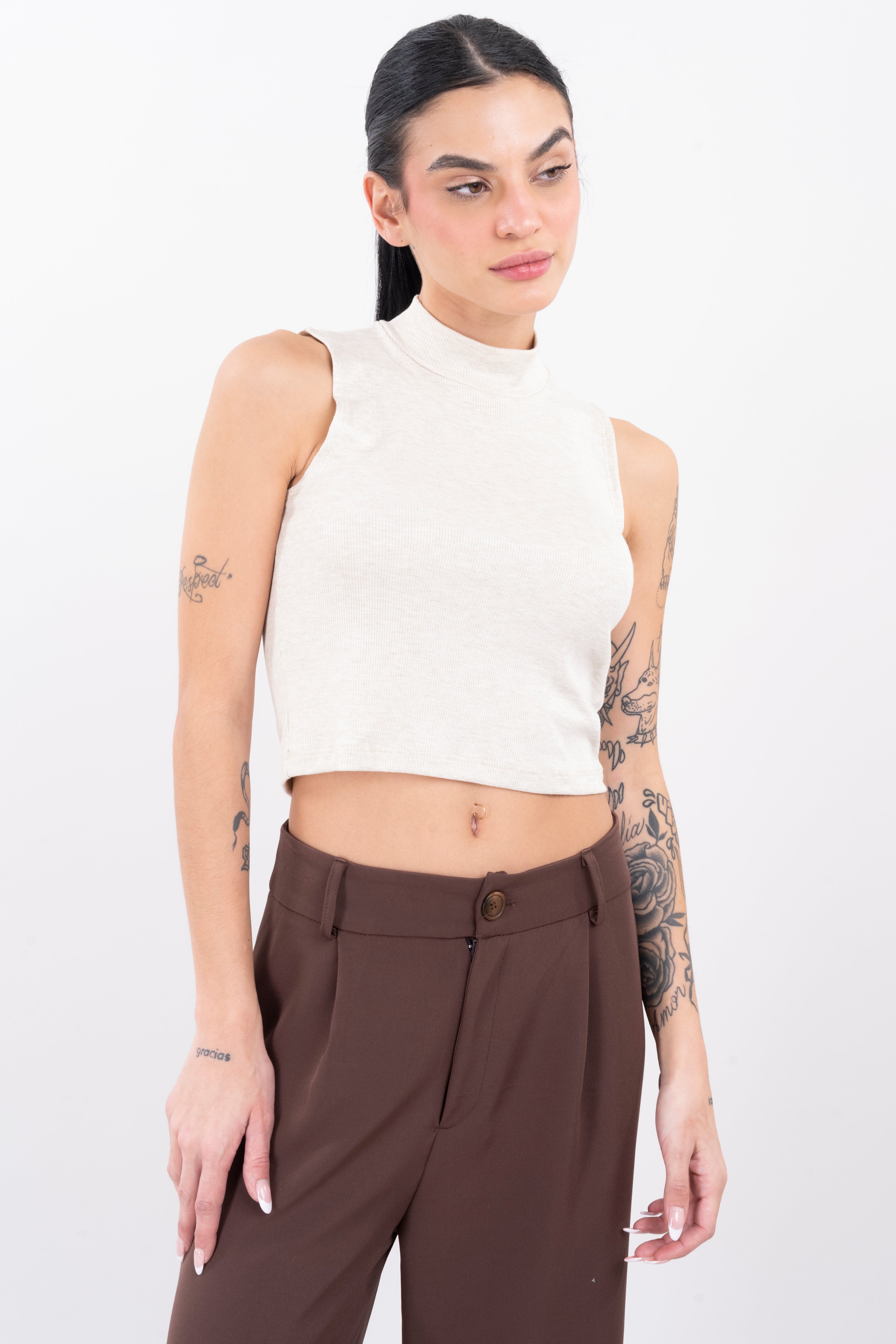 Top liso cuello alto ARENA