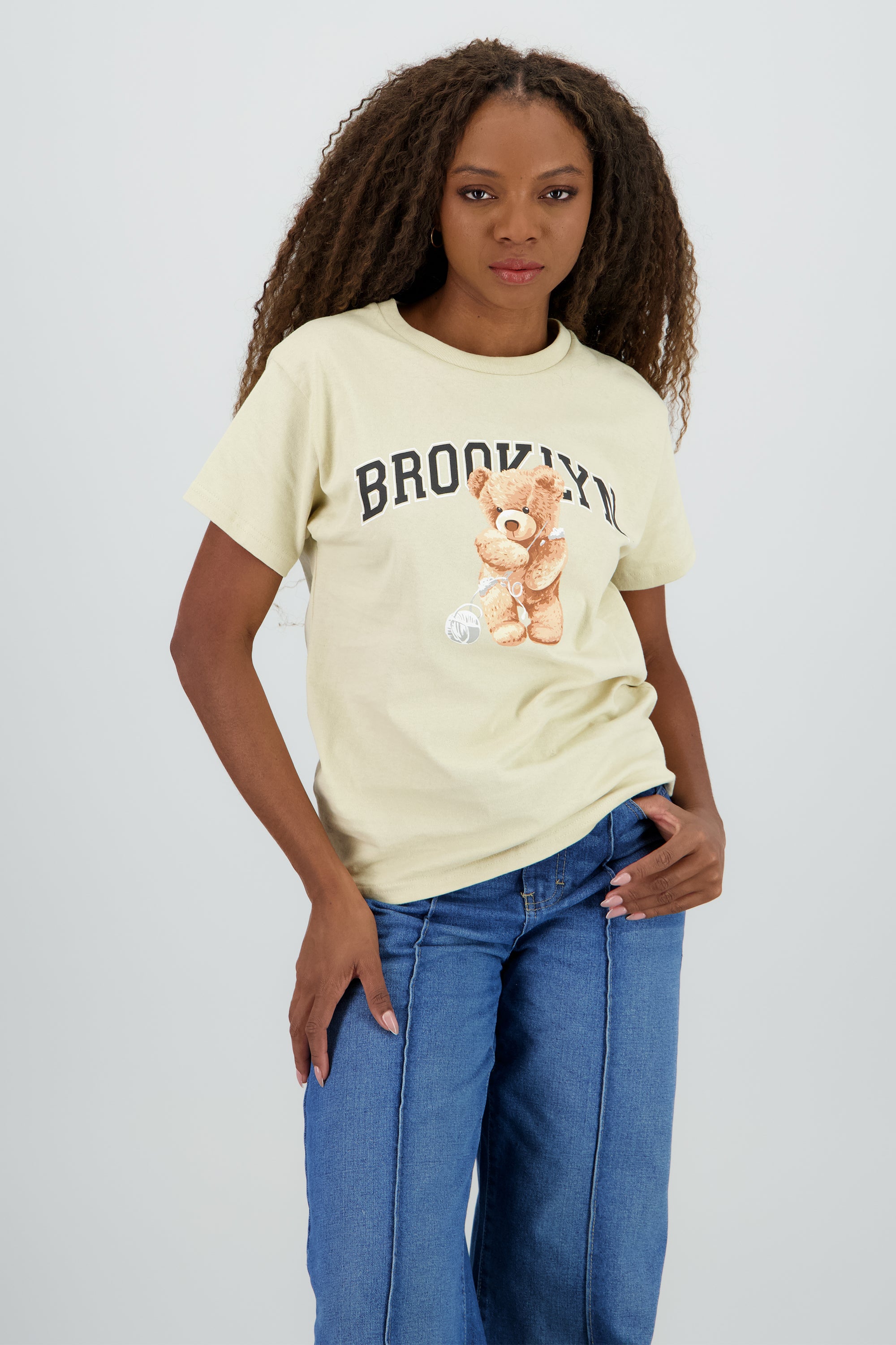 Playera manga corta osito Brooklyn