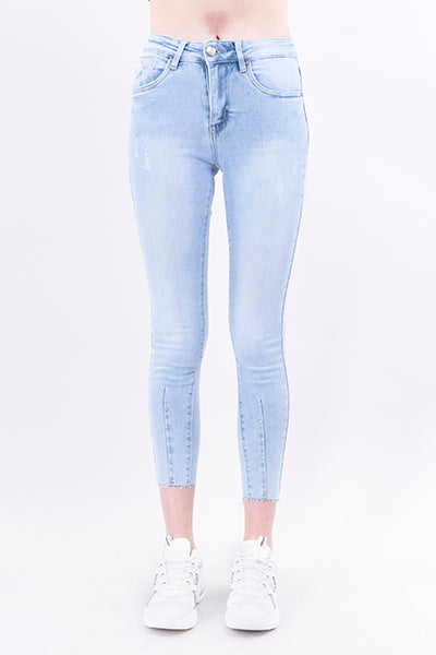 Jeans skinny costuras brillos