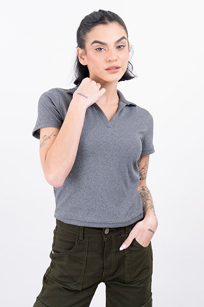 Top cuello polo acanalado