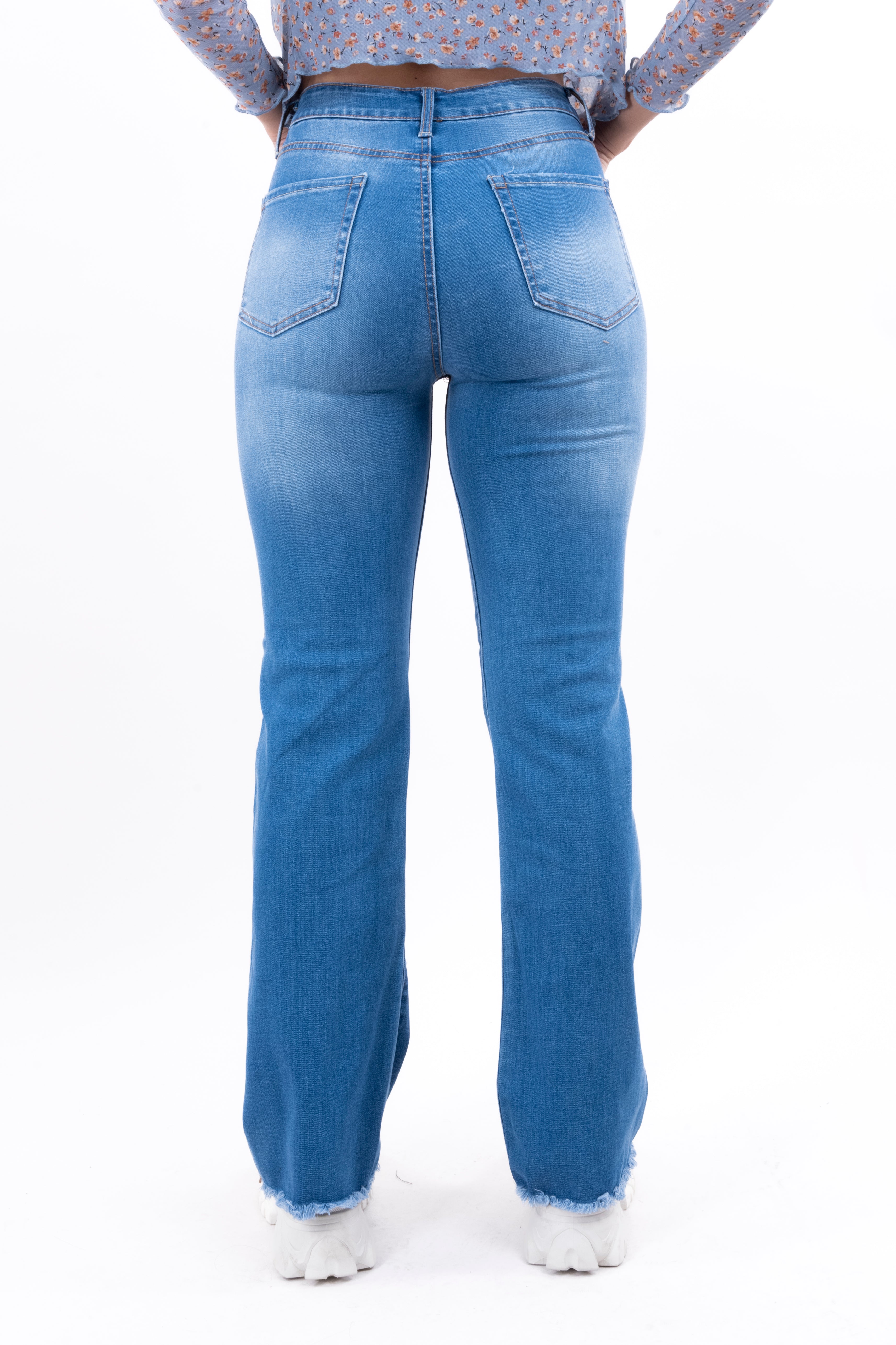 Jeans Flared Cintura Alta MEDIUM WASH
