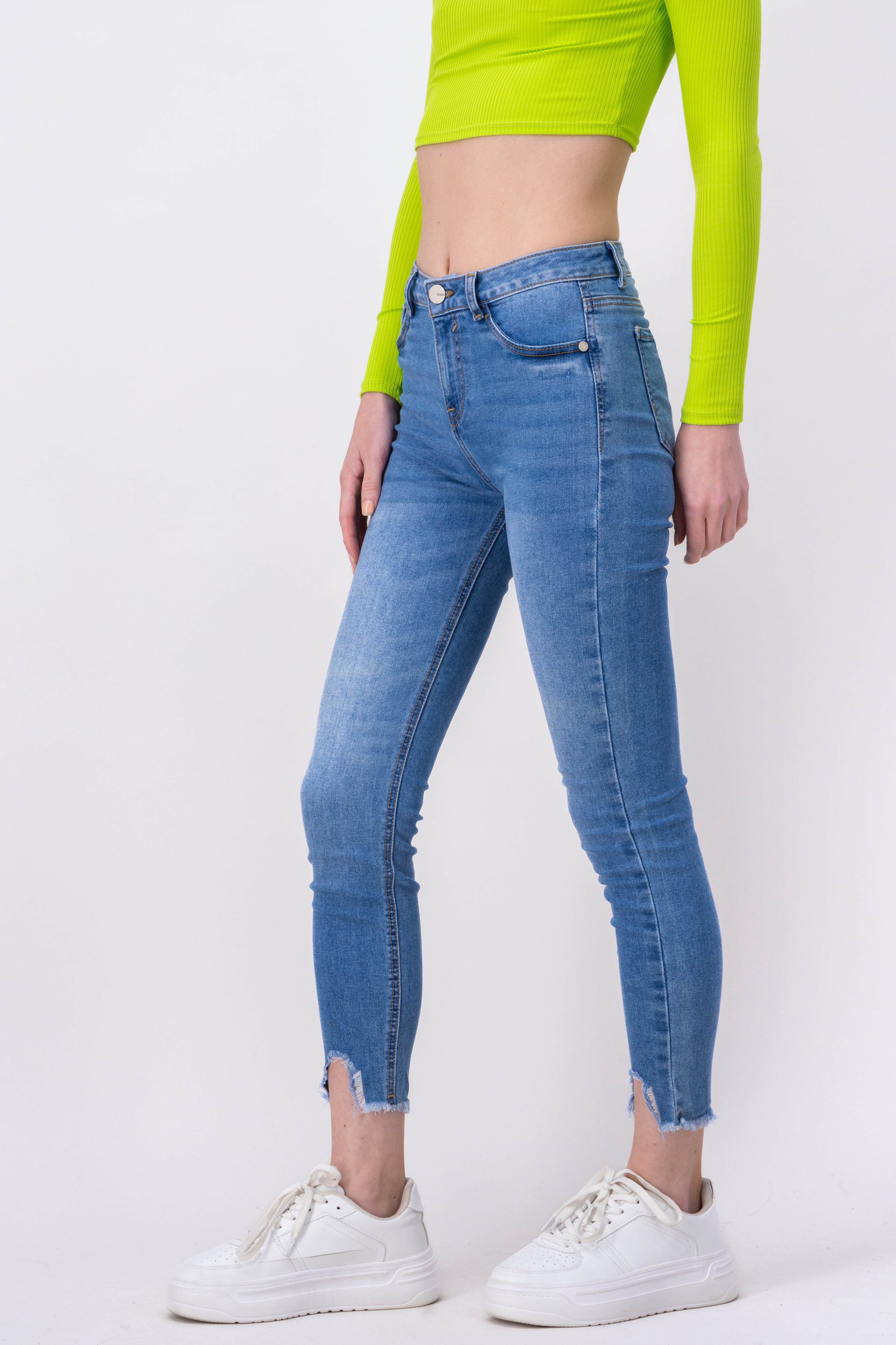 Jeans skinny destrucciones MEDIUM WASH