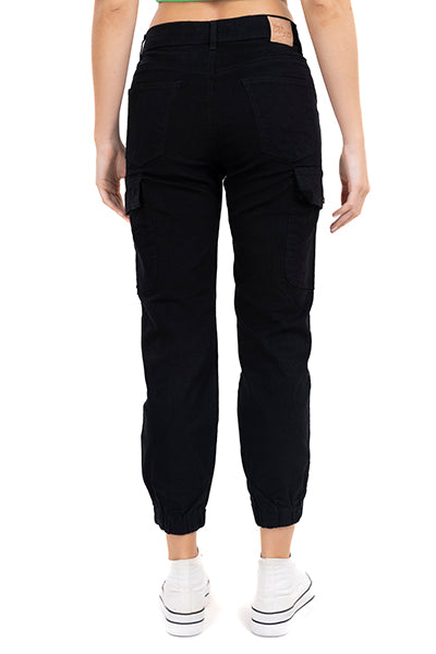 Jeans cargo cintura media NEGRO