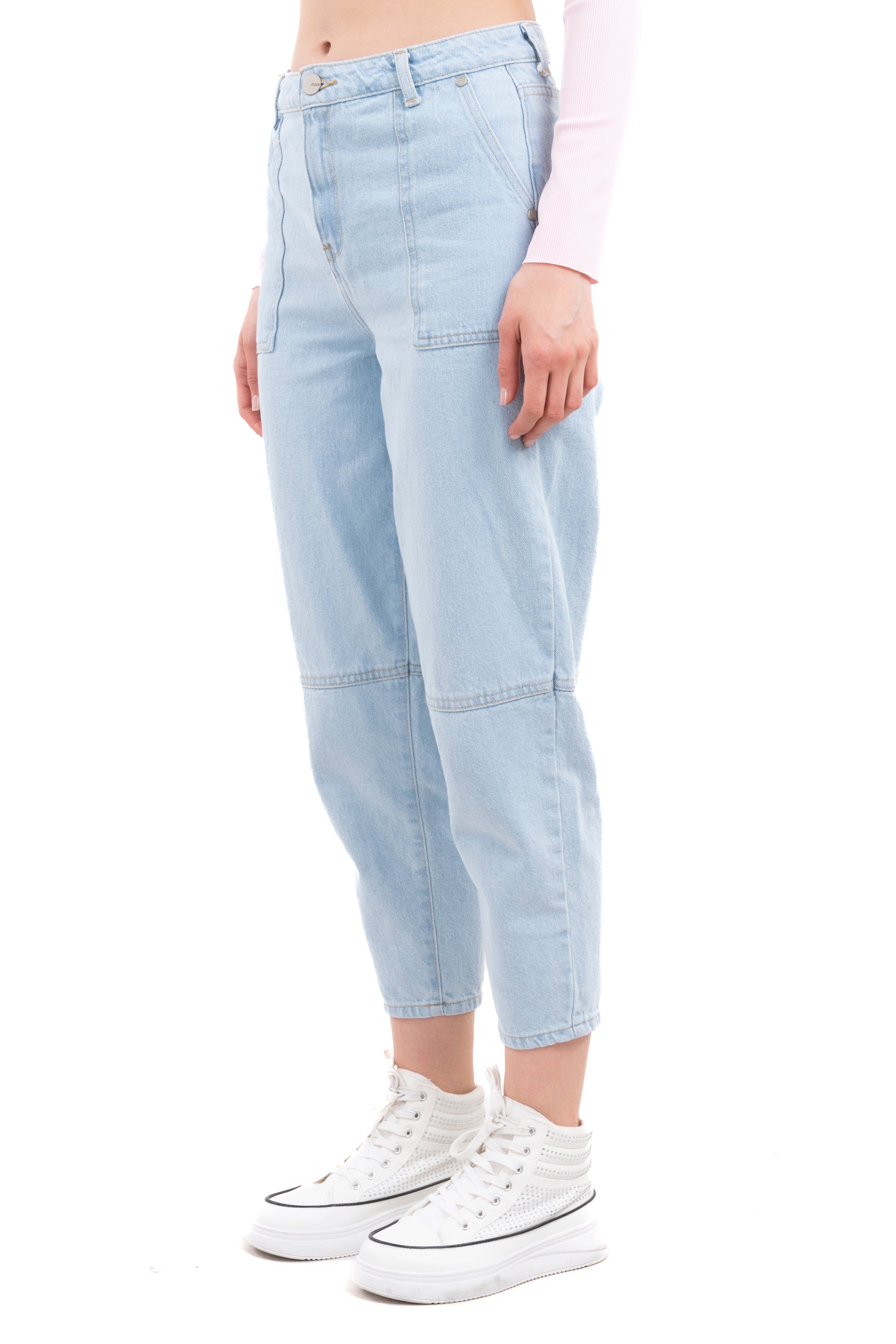 Jeans mom bolsillos LIGHT WASH
