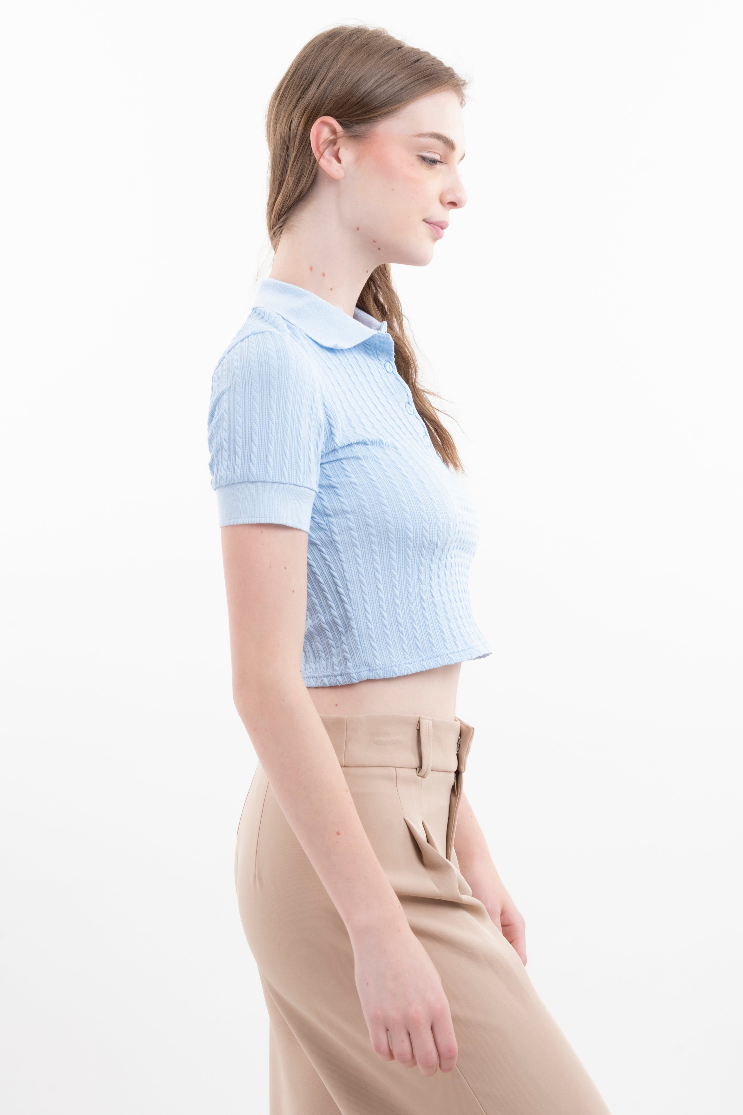 Top textura cuello polo AZUL CIELO