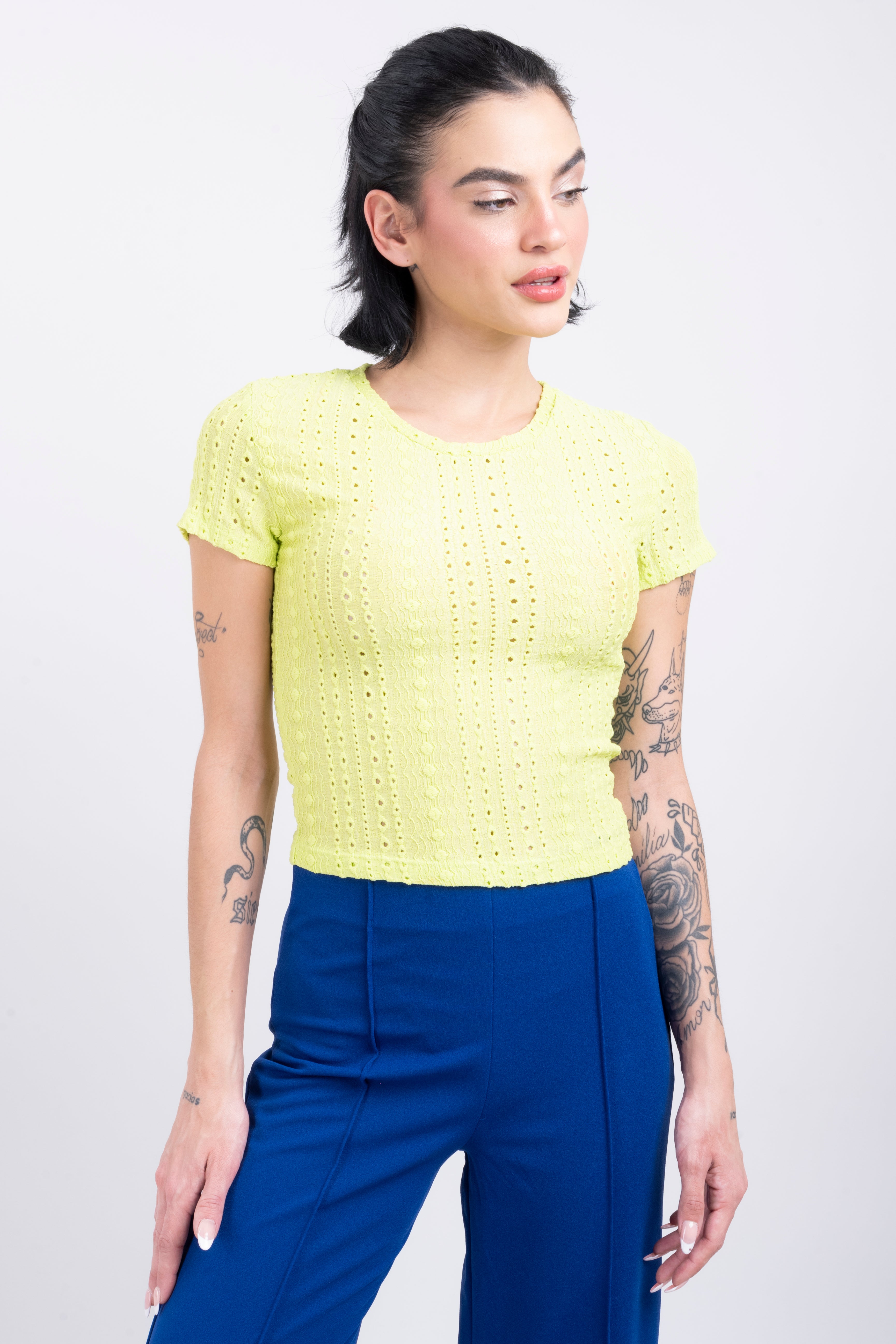 Top tejido eyelet manga corta VERDE MANZANA
