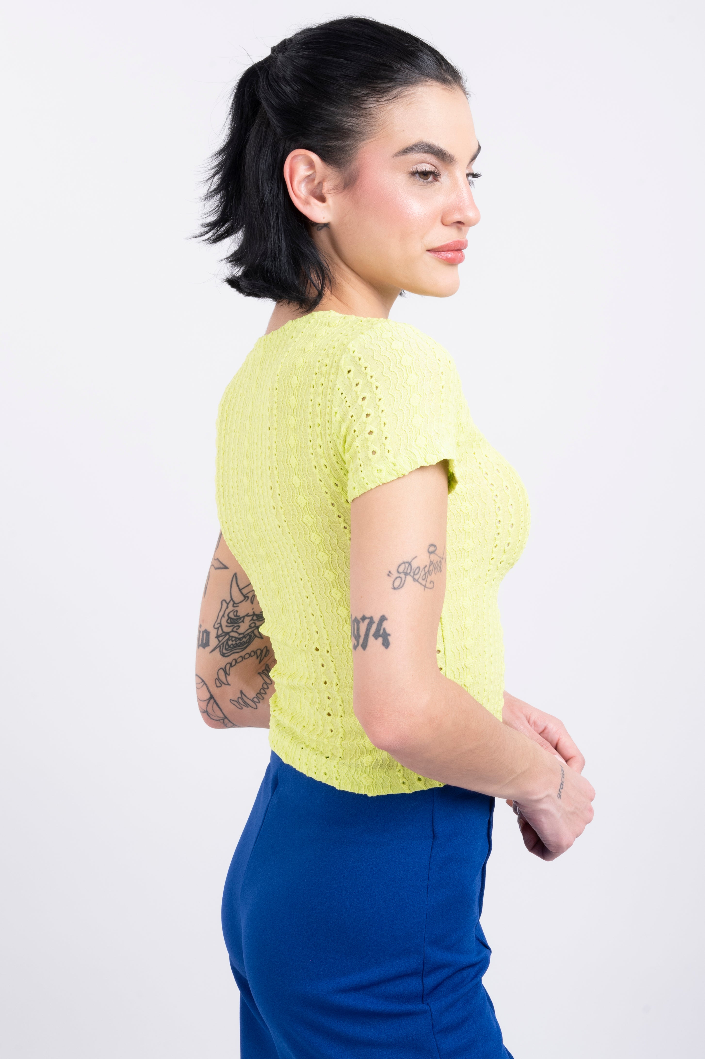 Top tejido eyelet manga corta VERDE MANZANA