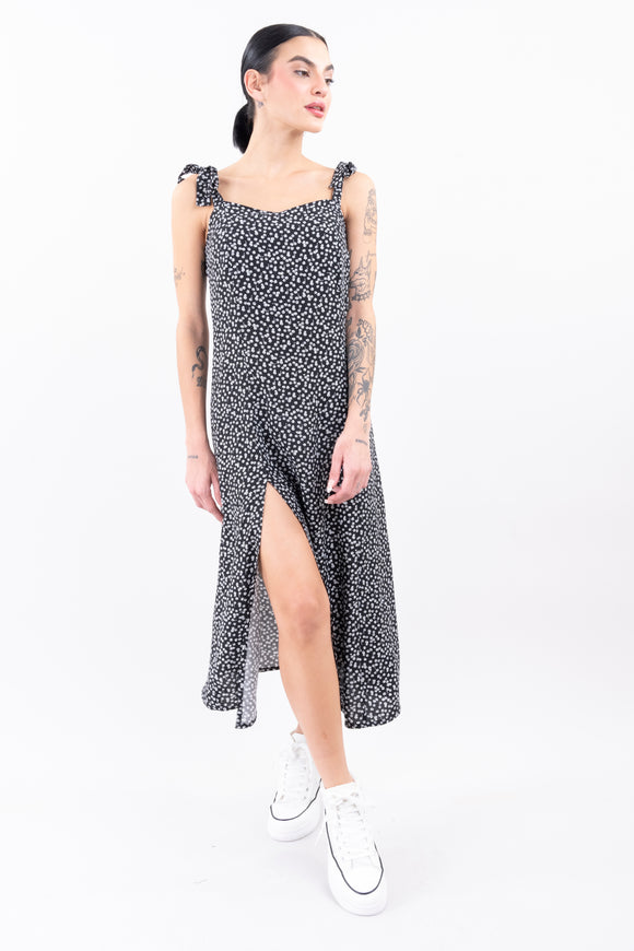Vestido tirantes olanes flores