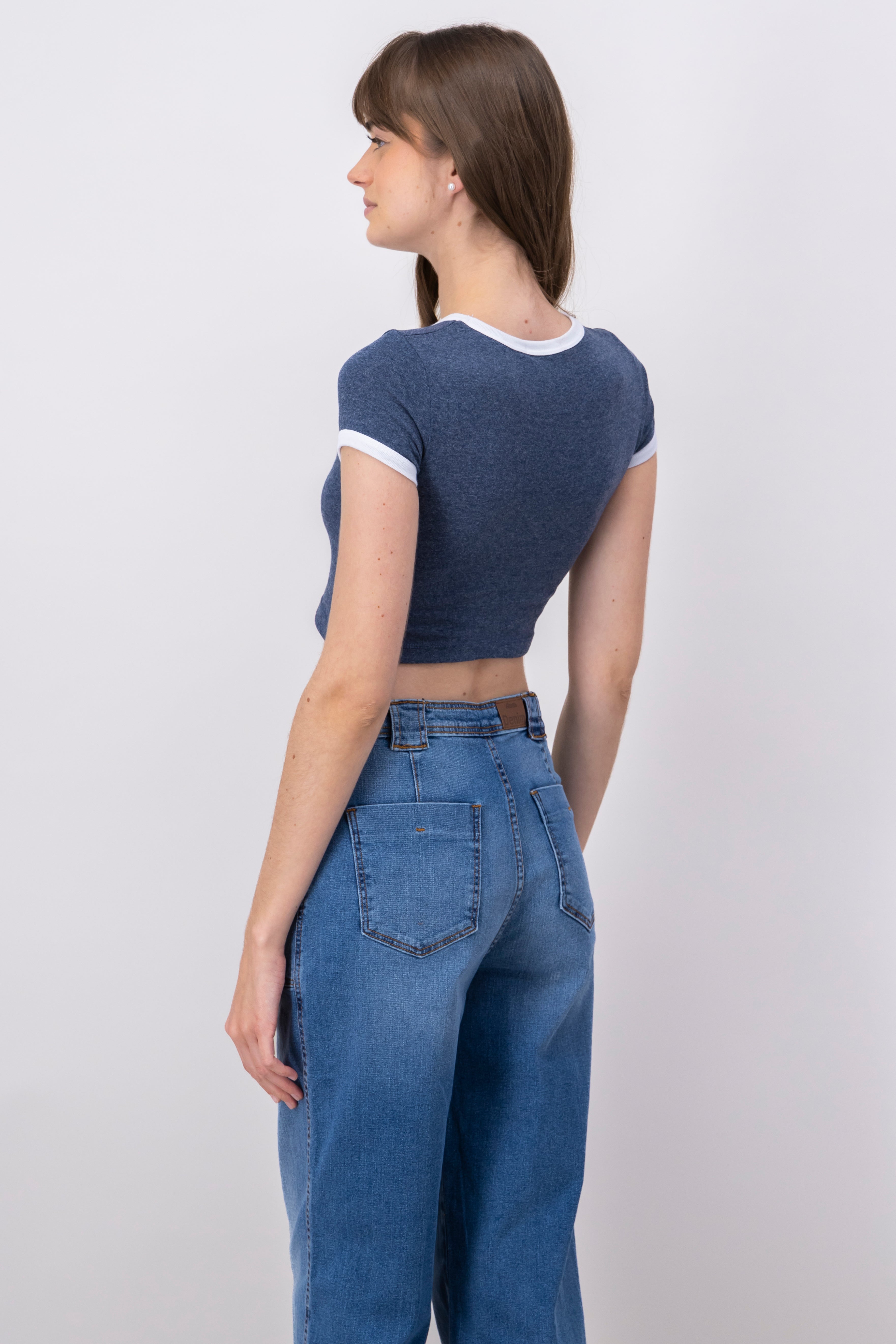 Playera Crop Hongos Lunas INDIGO