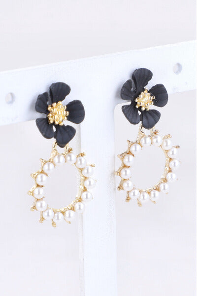 Aretes Flor Circulo Perlas NEGRO
